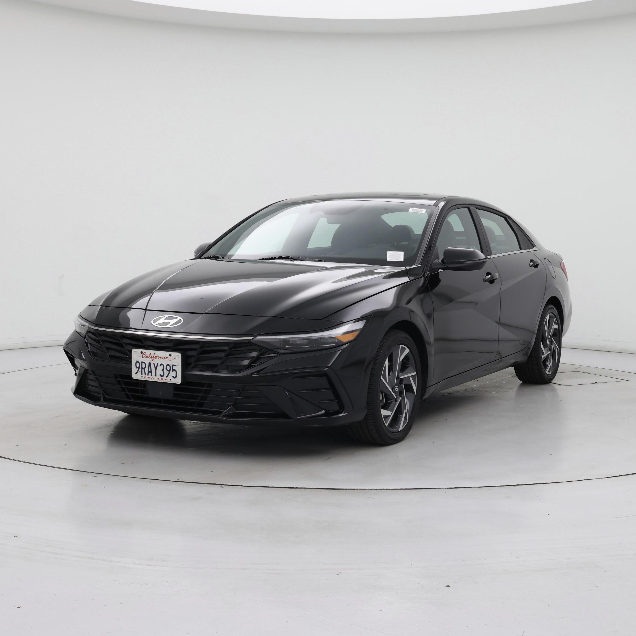 Thumbnail: 2025 Hyundai Elantra - 4