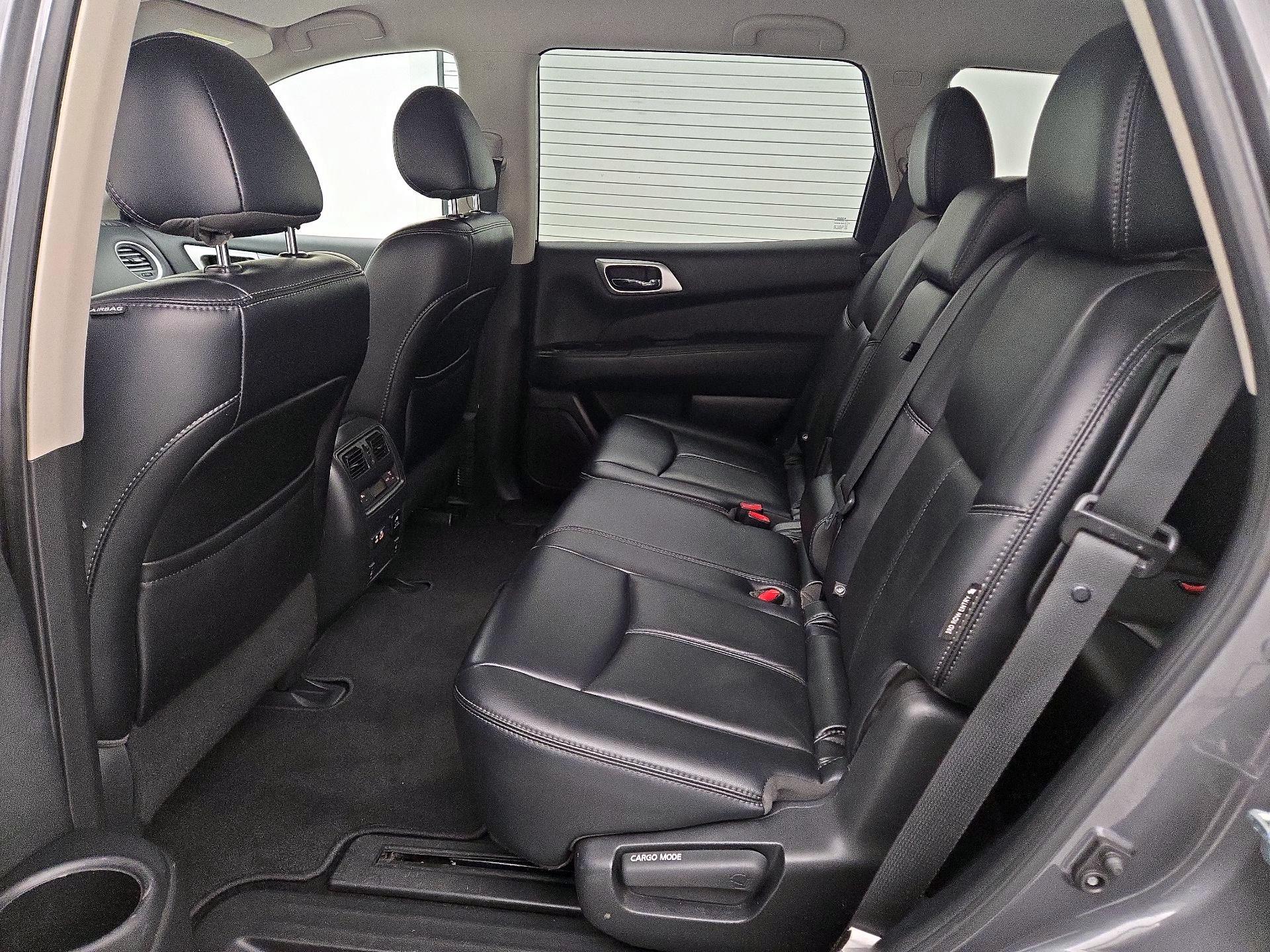 Thumbnail: 2019 Nissan Pathfinder - 19