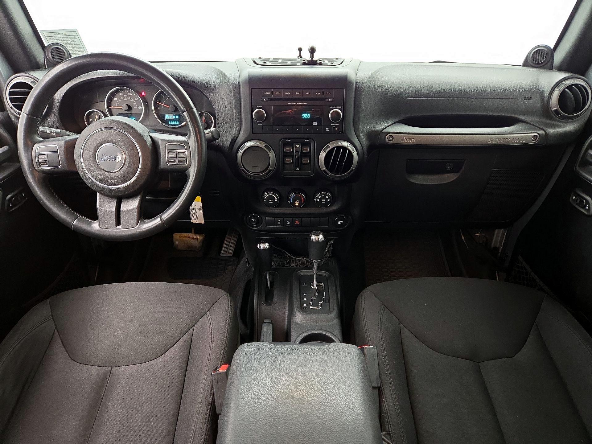 Thumbnail: 2014 Jeep Wrangler - 9