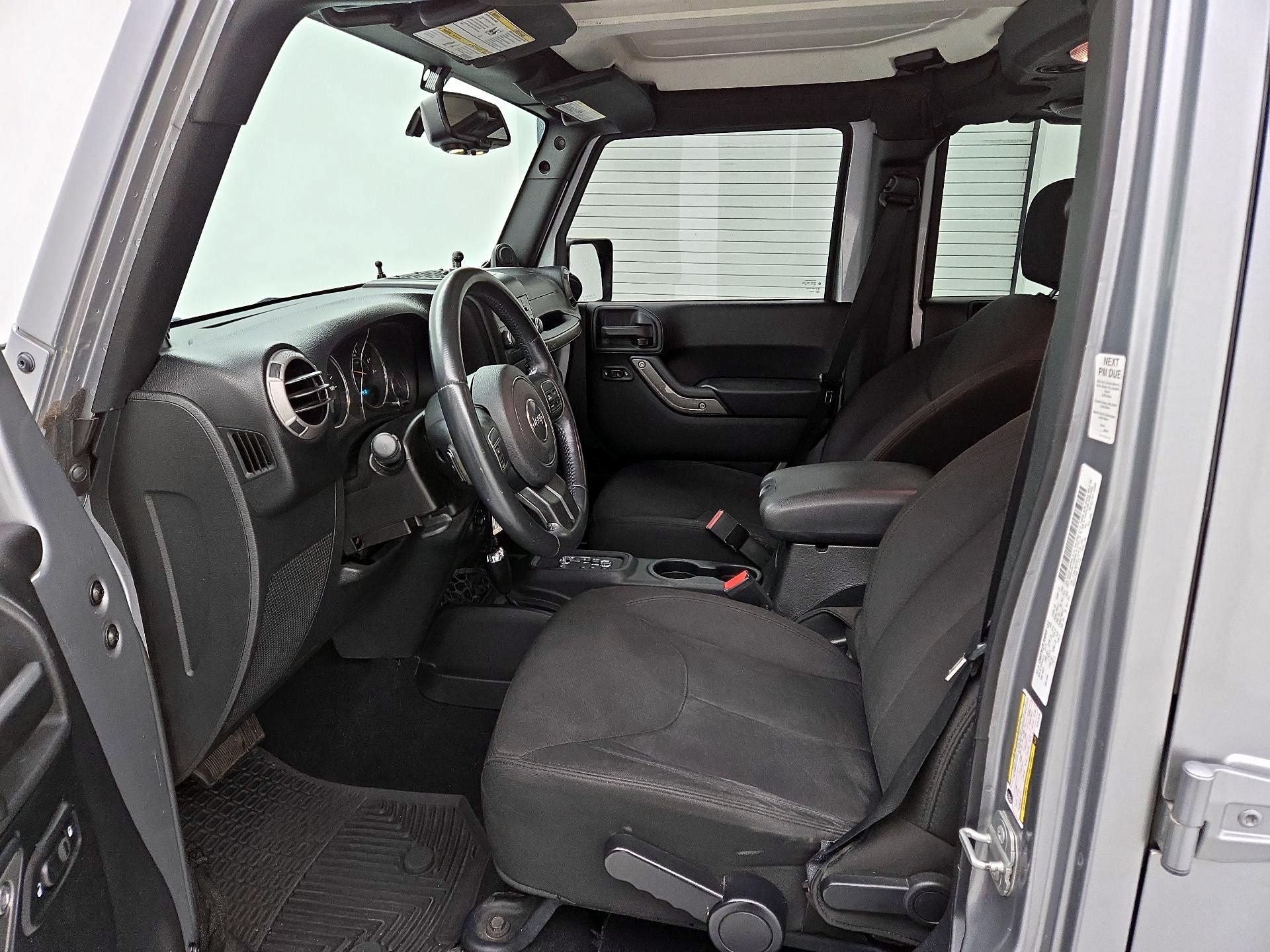 Thumbnail: 2014 Jeep Wrangler - 11