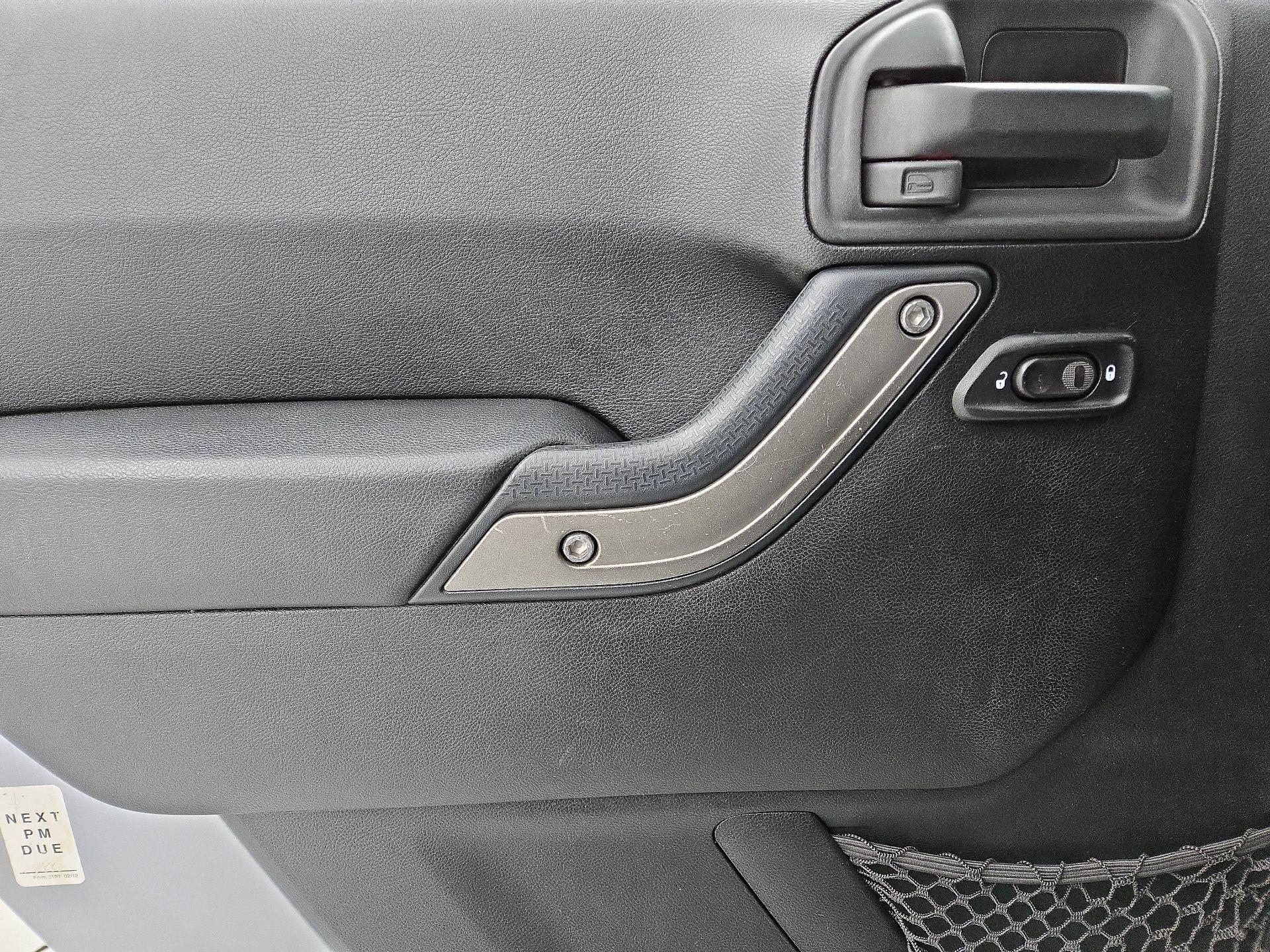 Thumbnail: 2014 Jeep Wrangler - 12