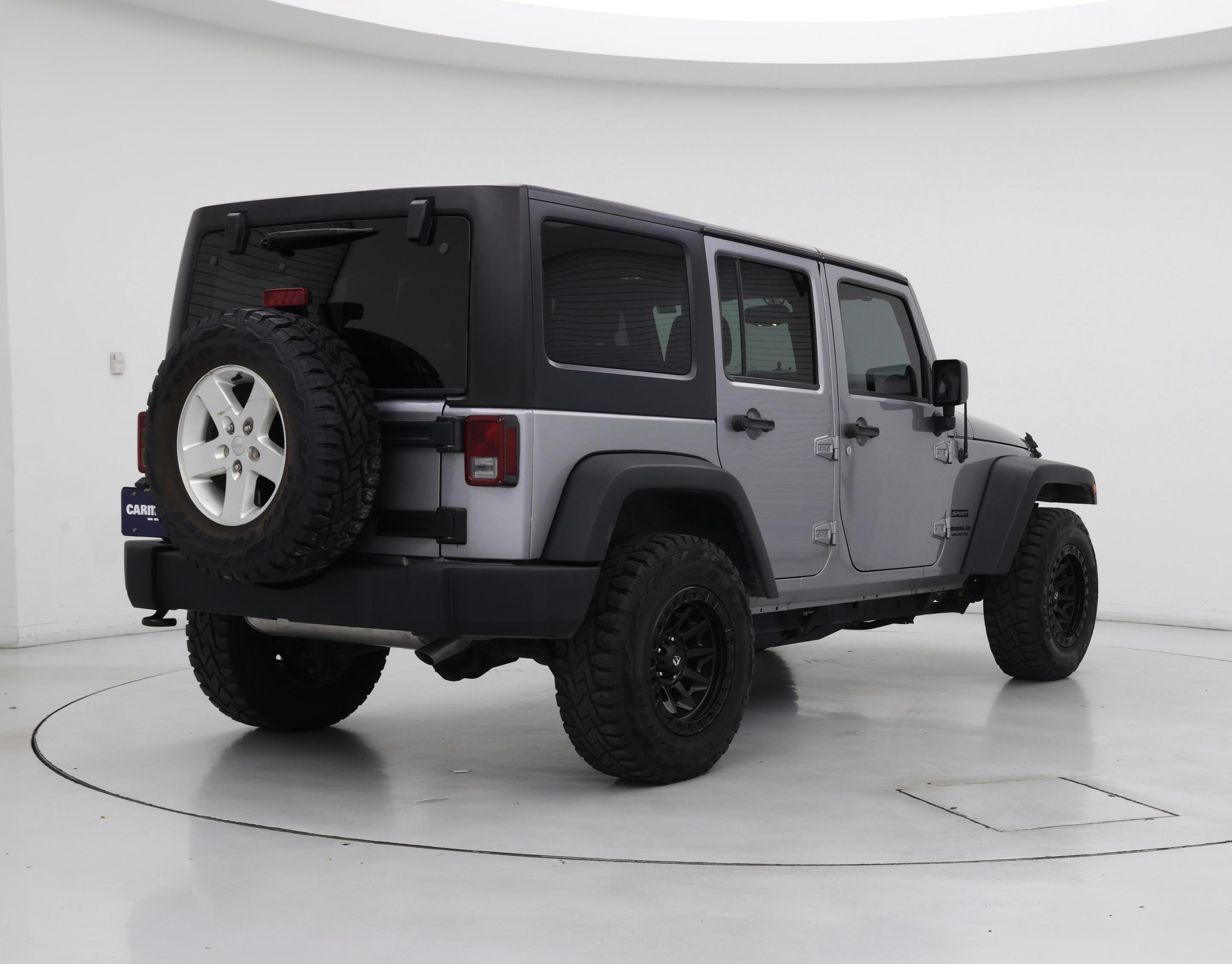 Thumbnail: 2014 Jeep Wrangler - 8