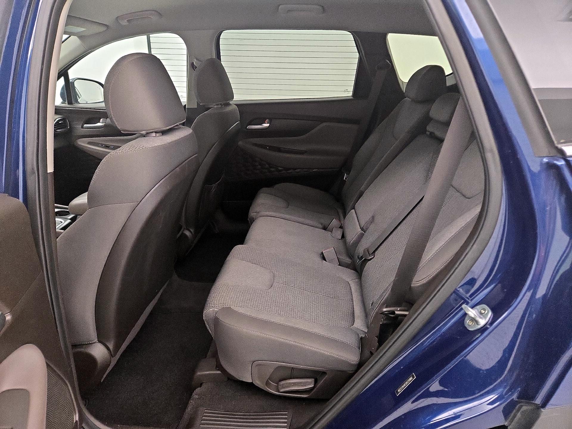 Thumbnail: 2019 Hyundai Santa Fe - 19