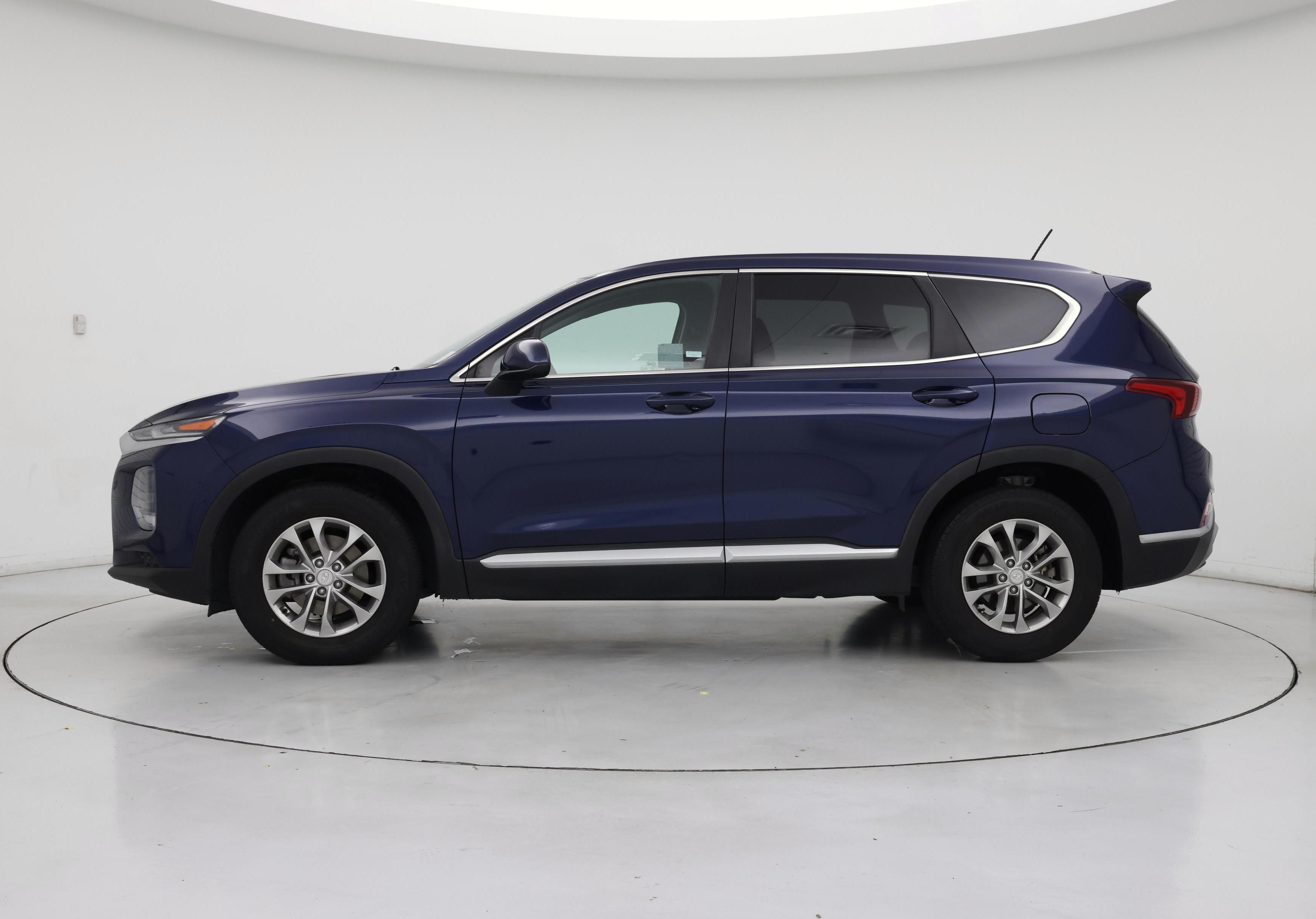 Thumbnail: 2019 Hyundai Santa Fe - 3