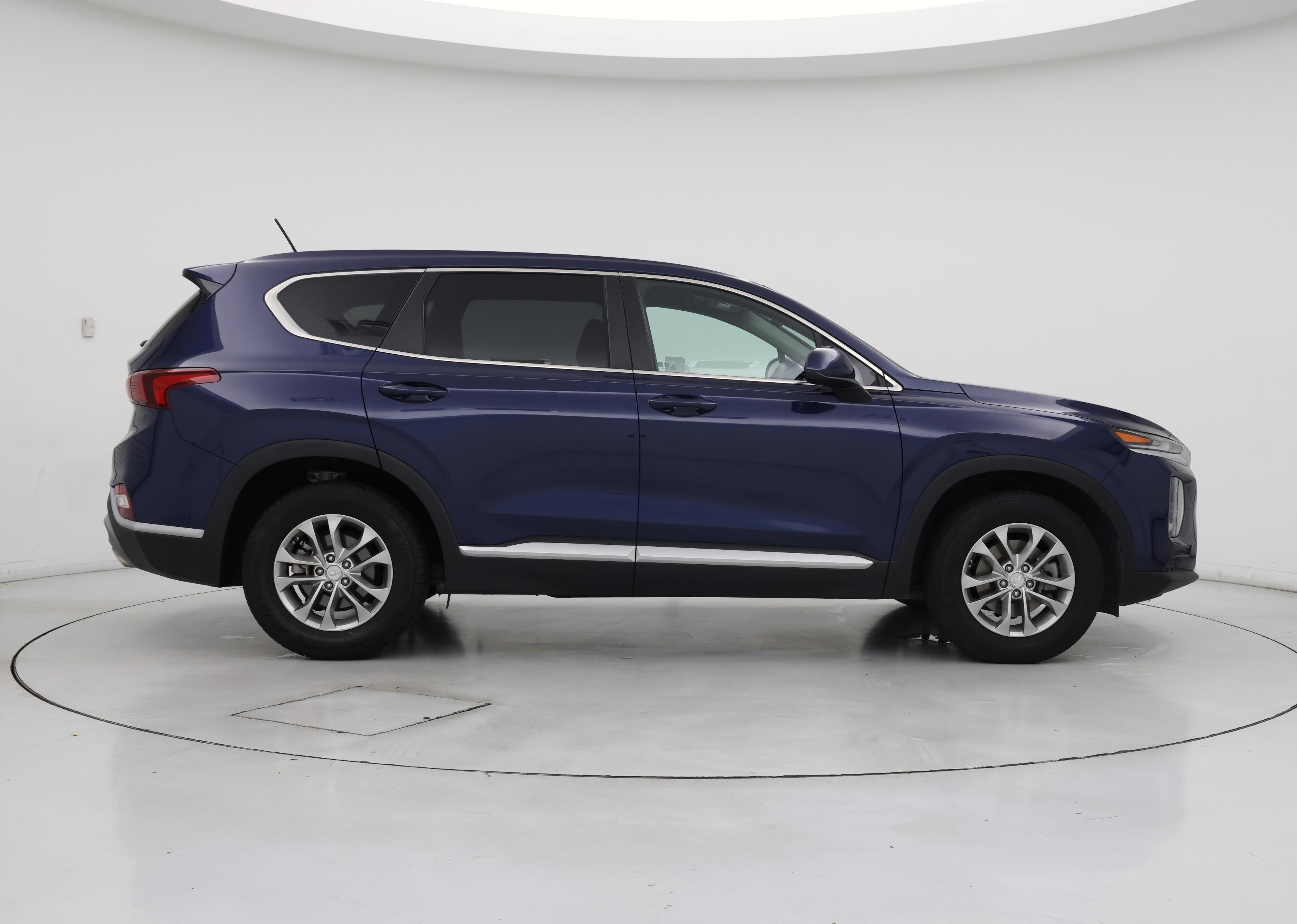 Thumbnail: 2019 Hyundai Santa Fe - 7