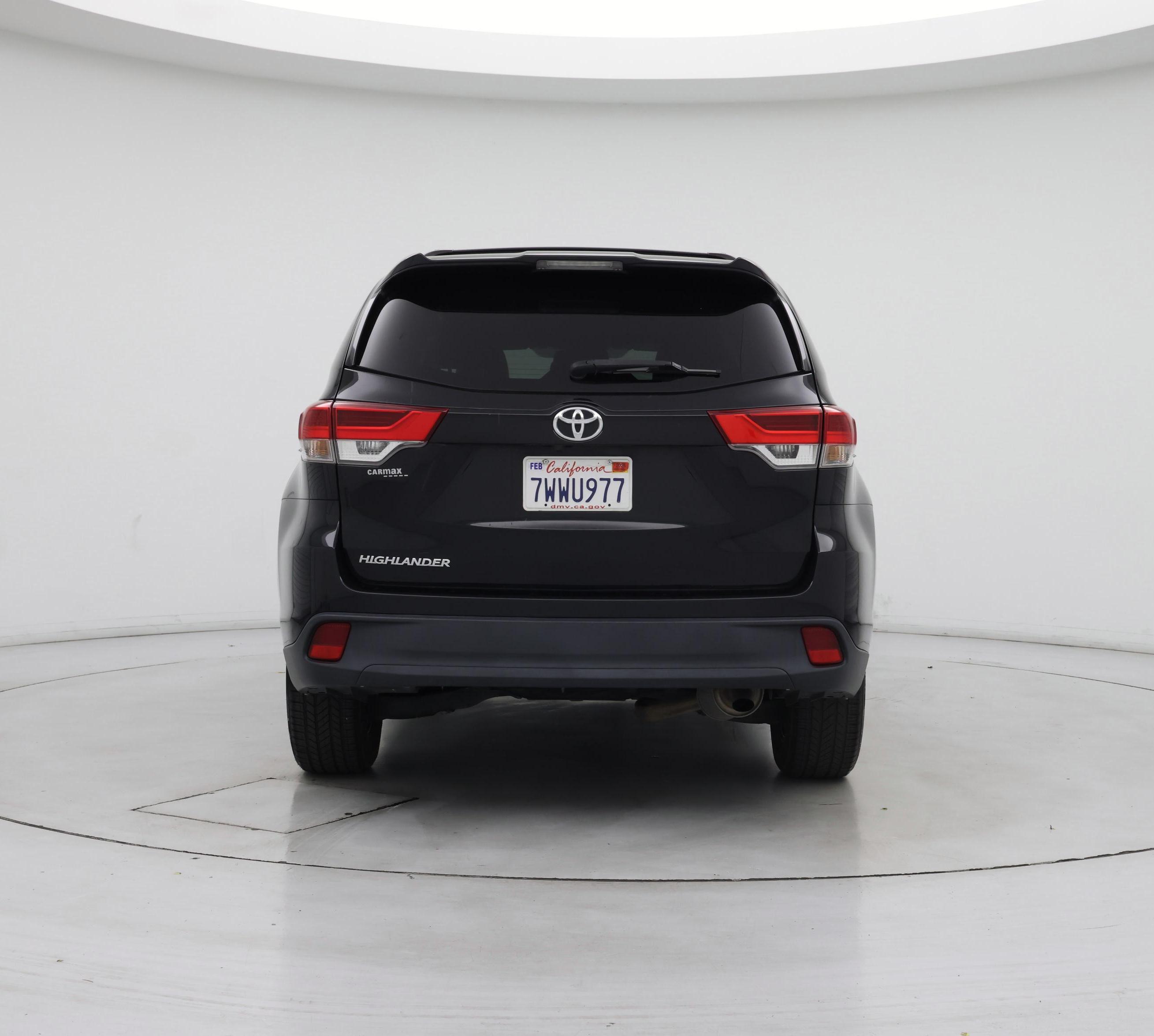 Thumbnail: 2017 Toyota Highlander - 6