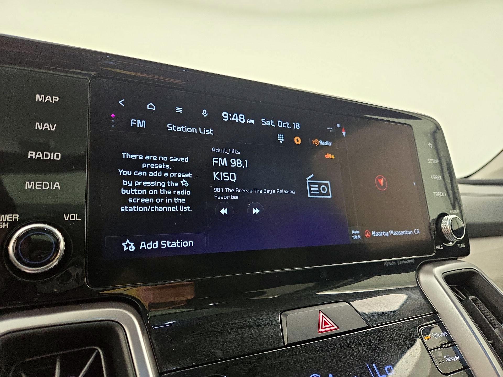 Thumbnail: 2023 Kia Sorento - 16