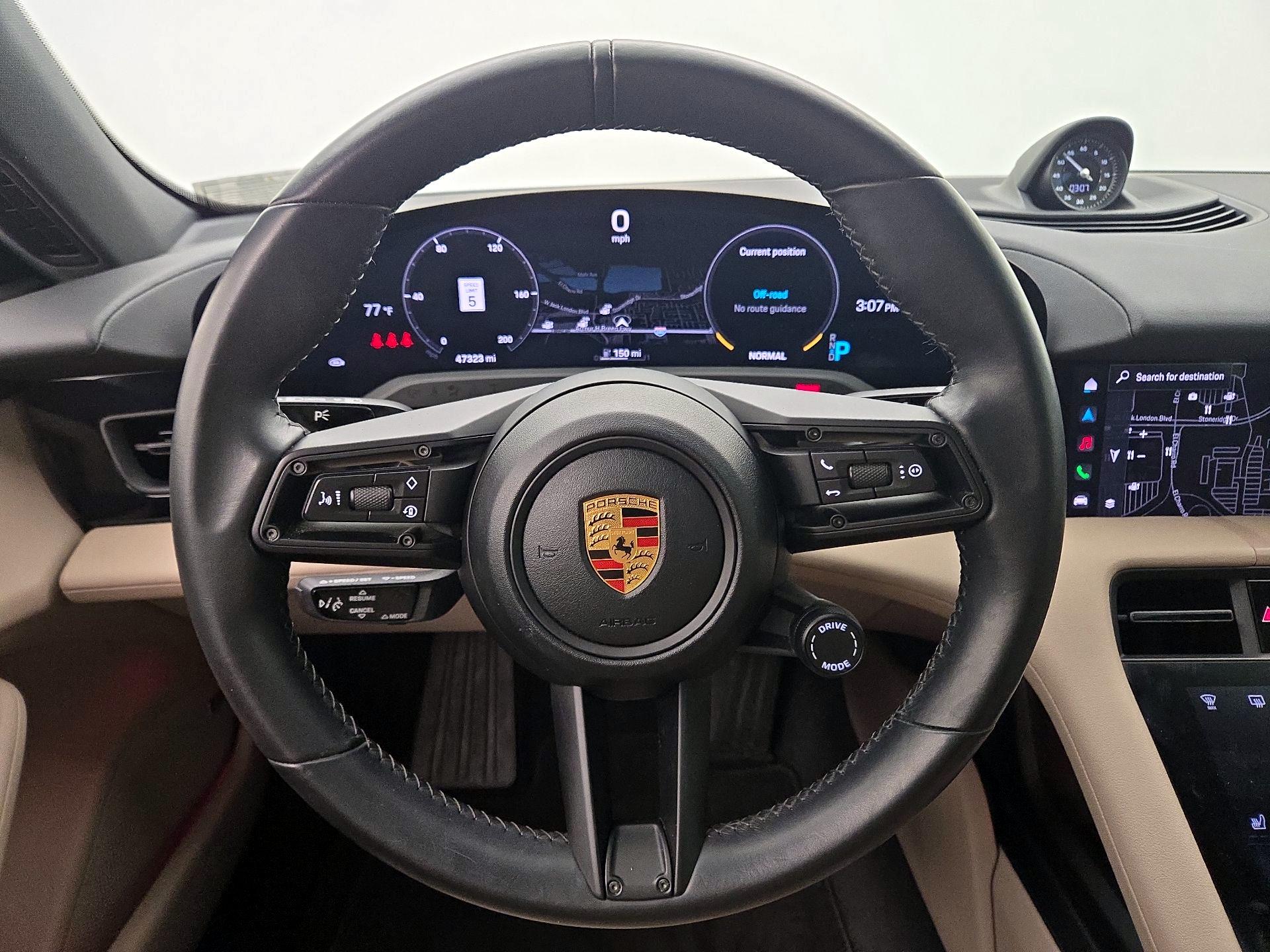 Thumbnail: 2021 Porsche Taycan - 10
