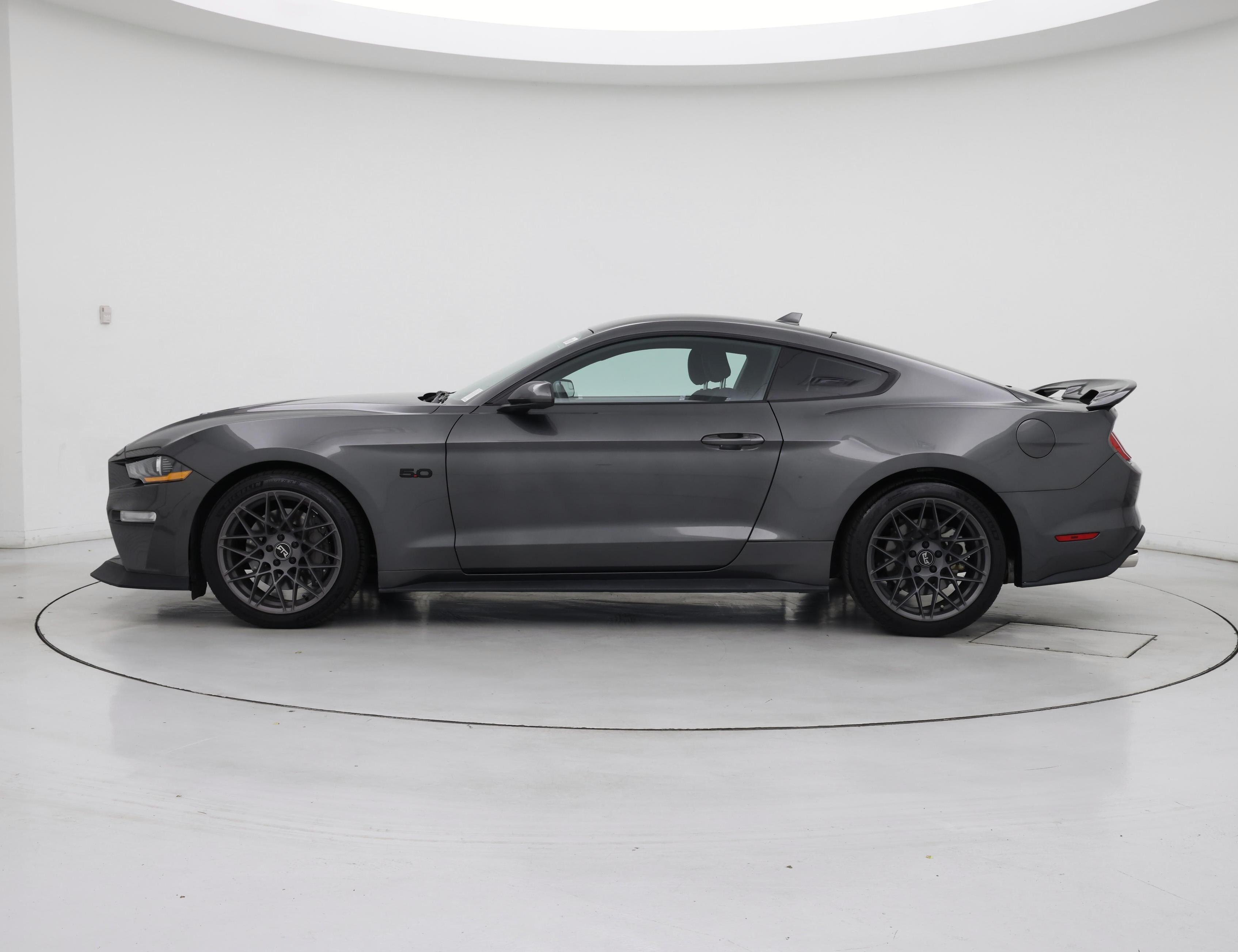 Thumbnail: 2020 Ford Mustang - 3