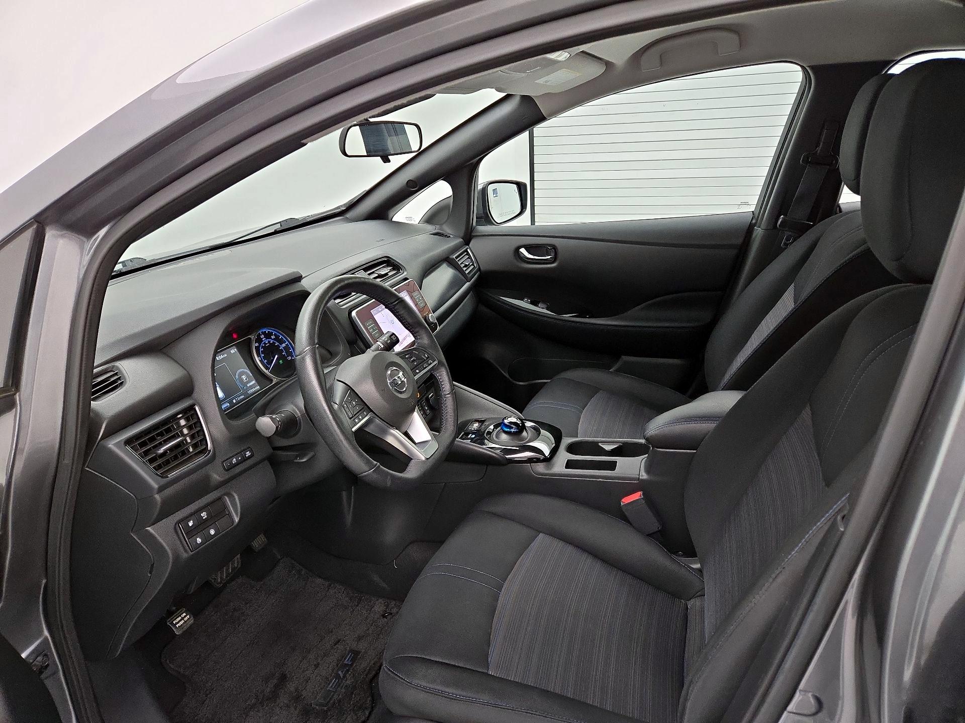 Thumbnail: 2022 Nissan Leaf - 11