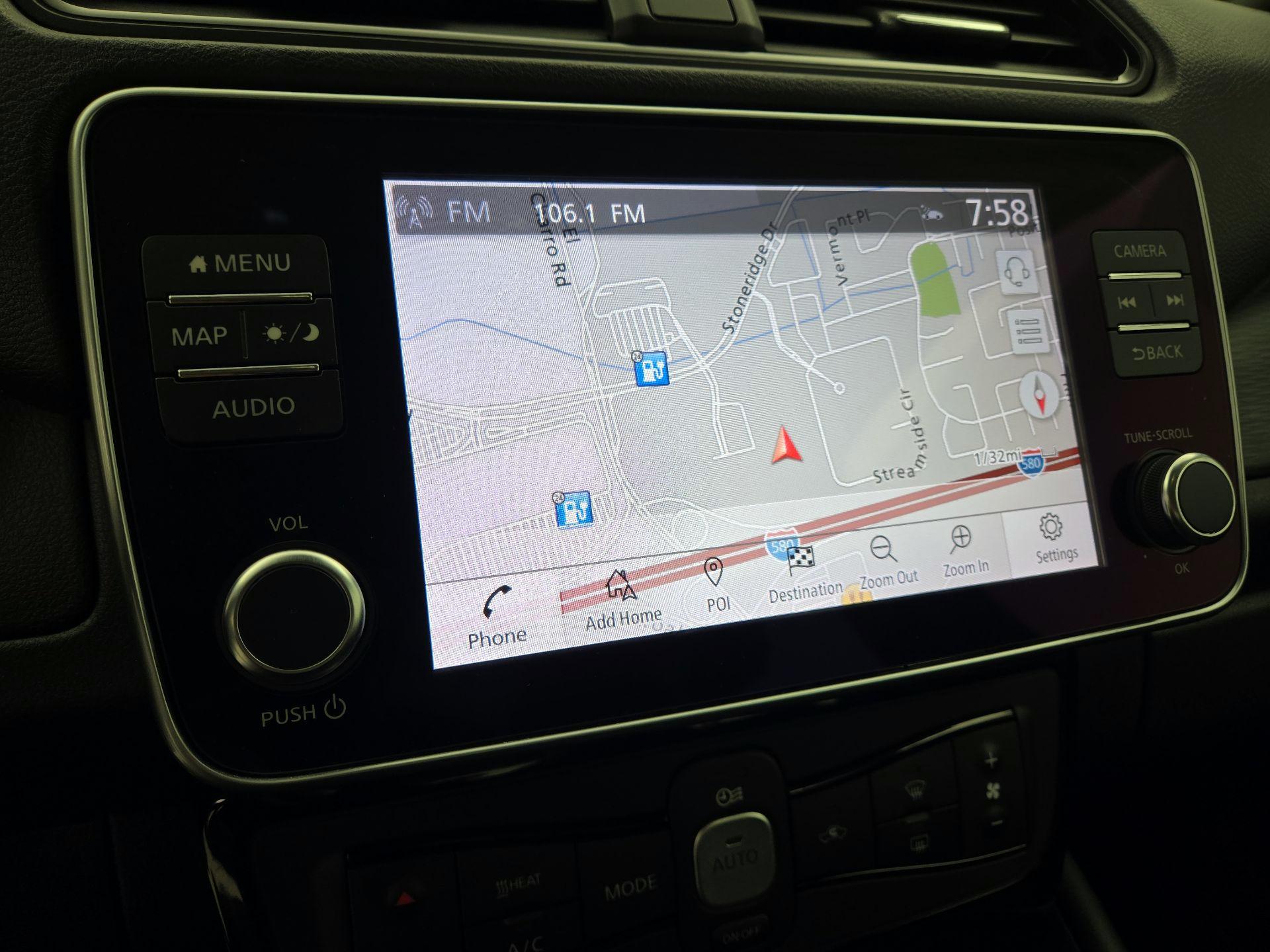 Thumbnail: 2022 Nissan Leaf - 14