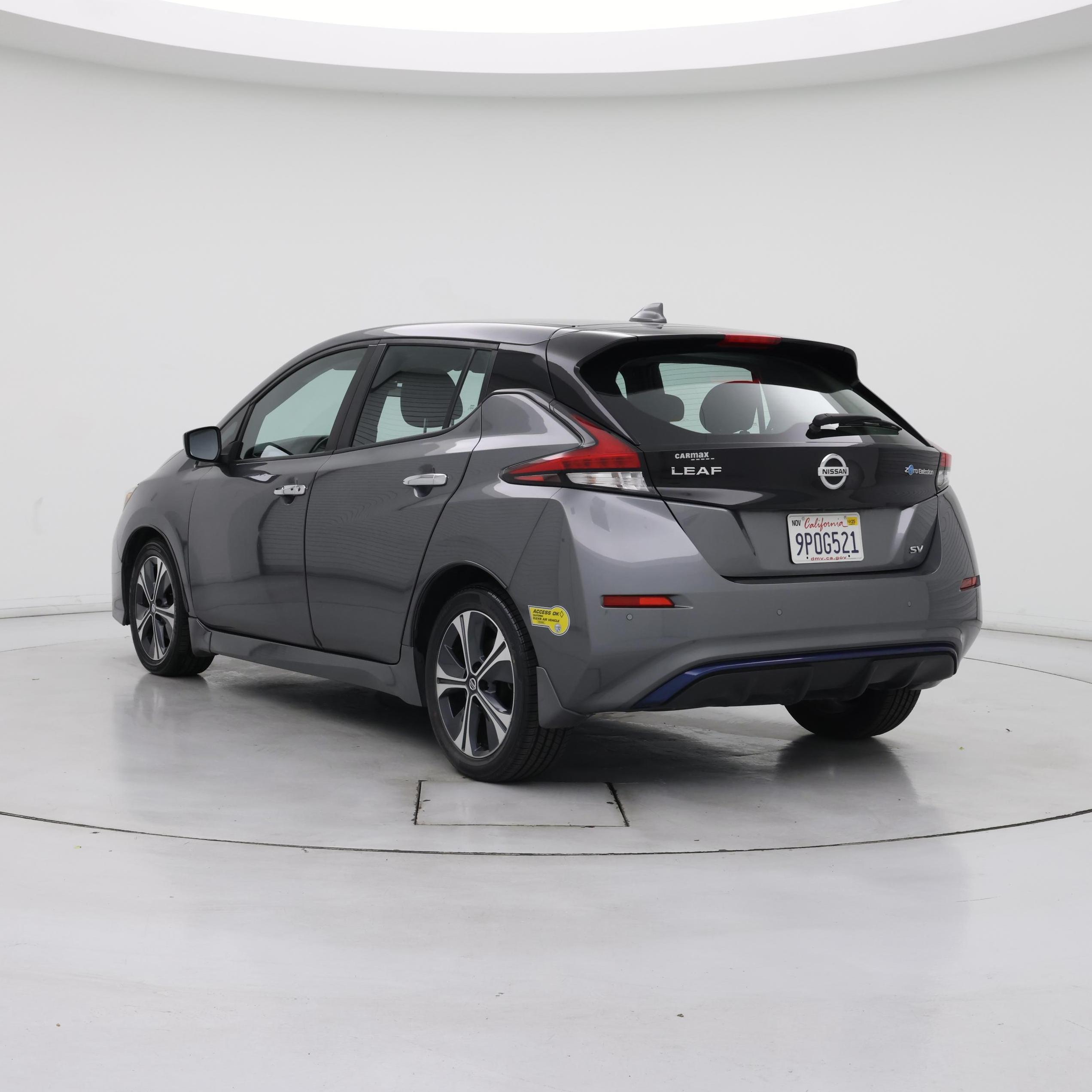 Thumbnail: 2022 Nissan Leaf - 2