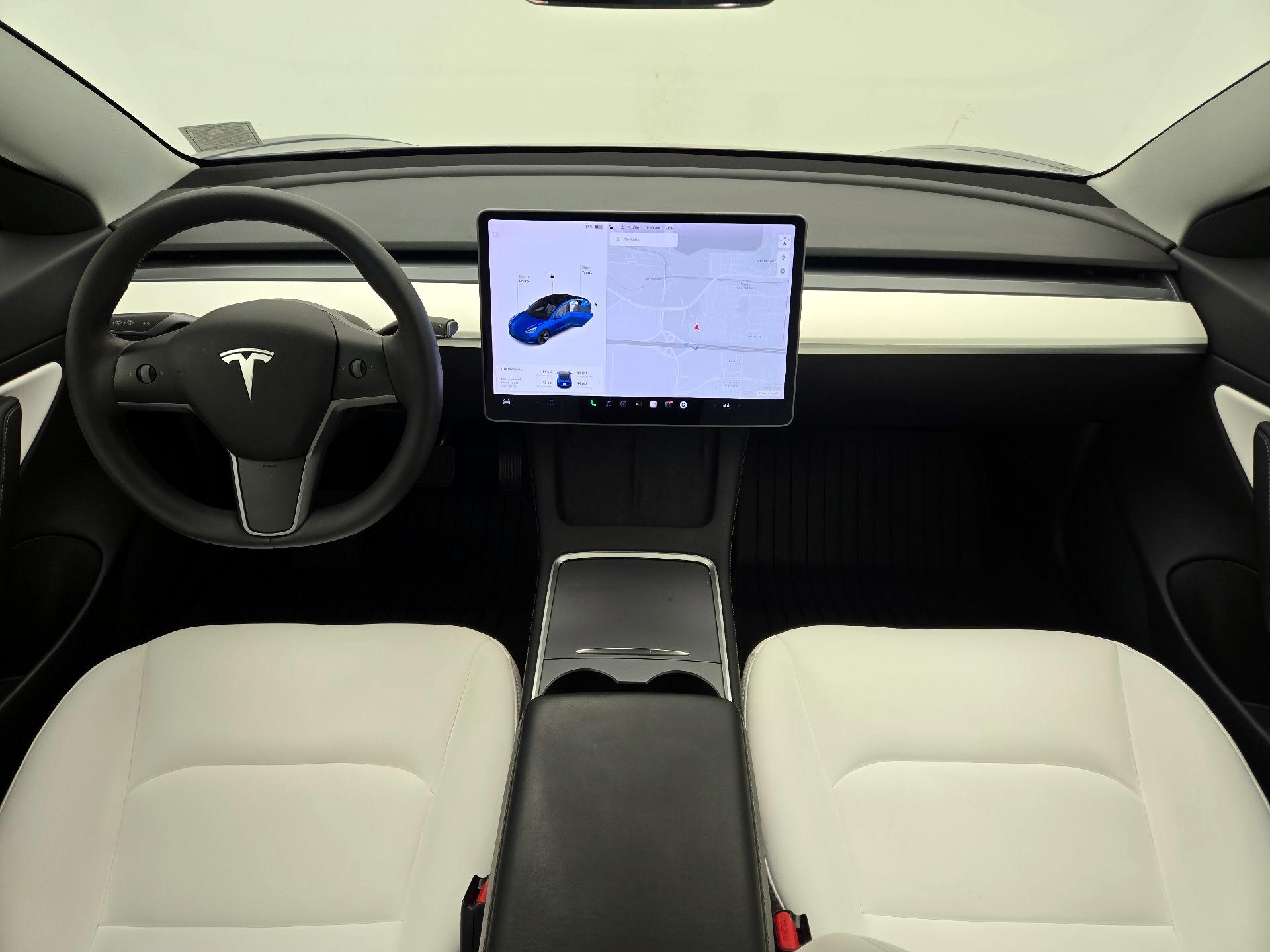 Thumbnail: 2021 Tesla Model 3 - 9
