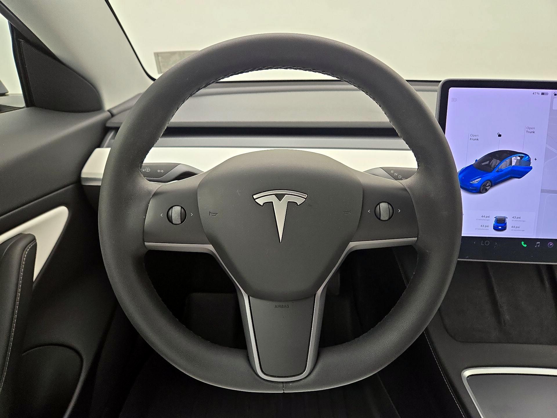 Thumbnail: 2021 Tesla Model 3 - 10