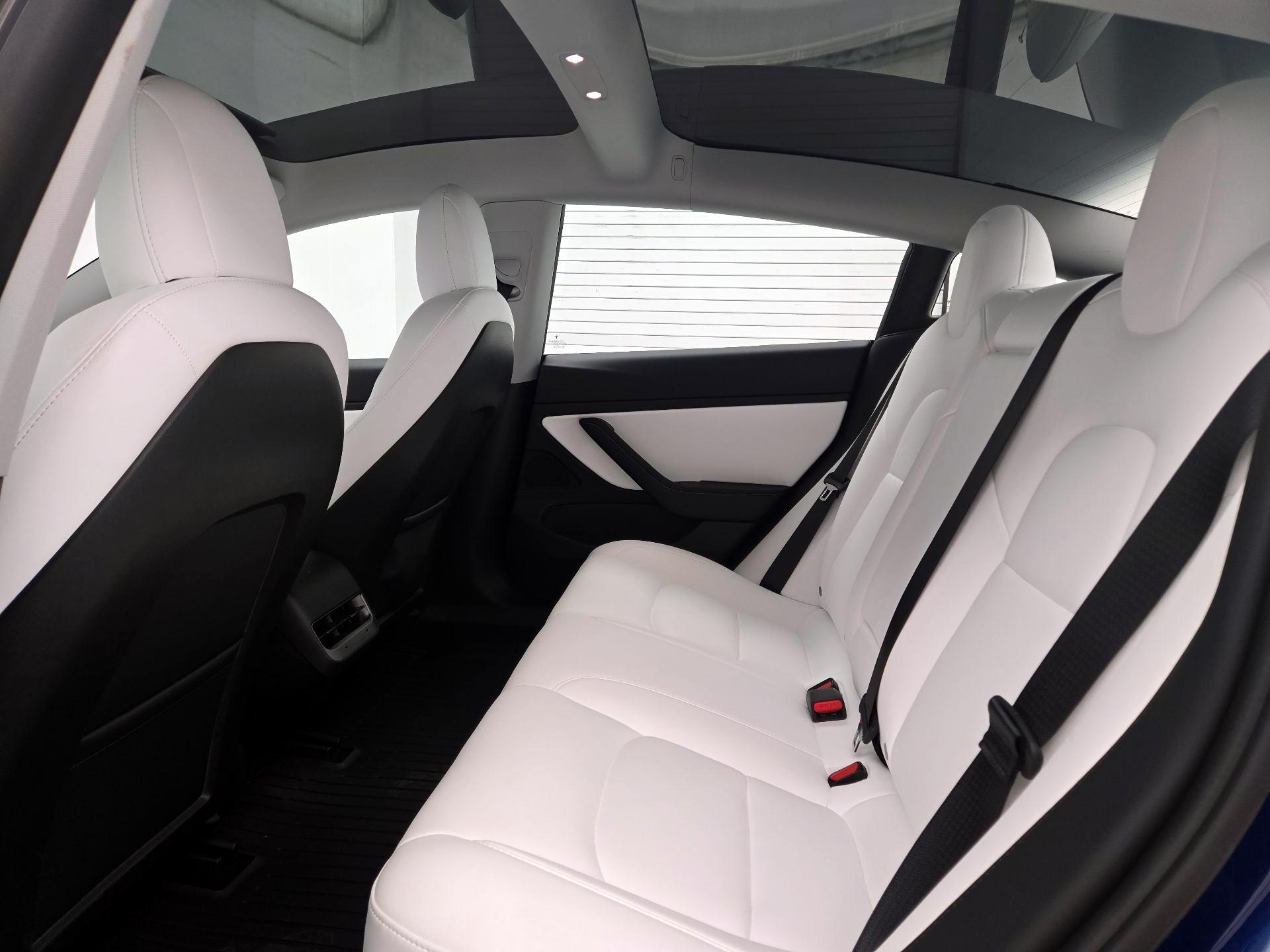 Thumbnail: 2021 Tesla Model 3 - 20