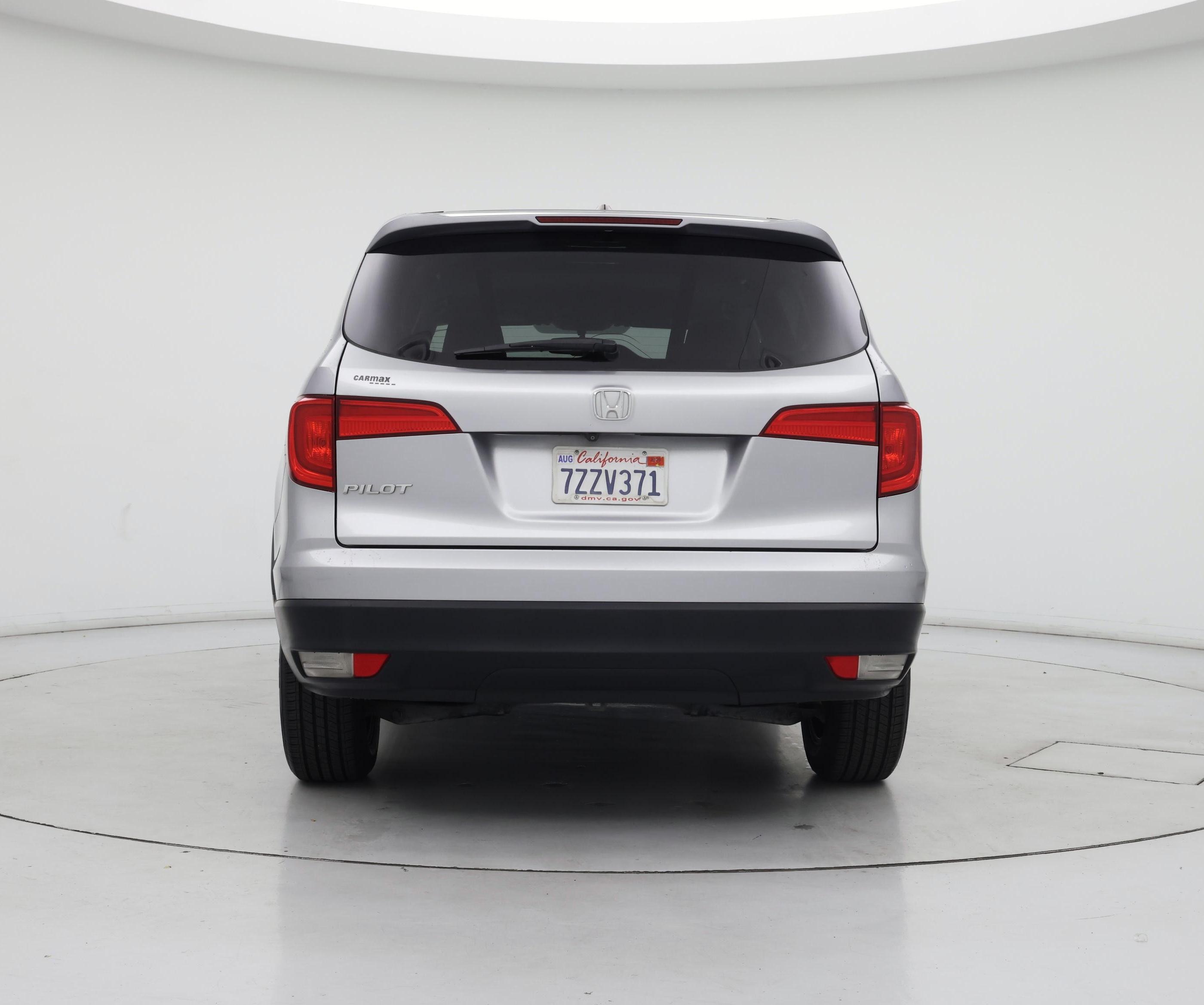 Thumbnail: 2017 Honda Pilot - 6