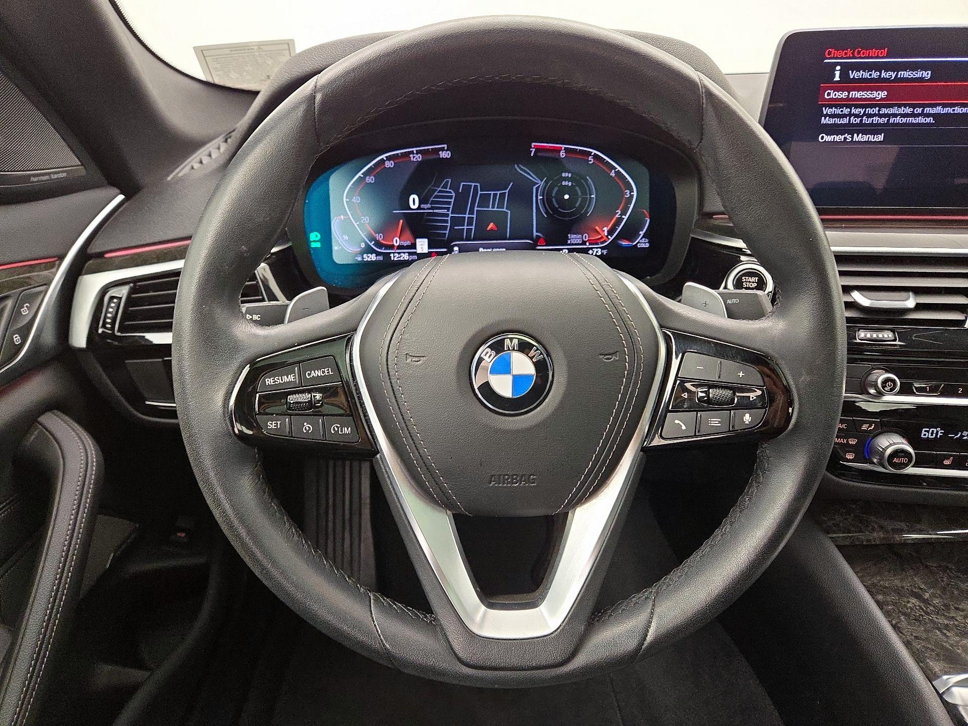 Thumbnail: 2022 BMW 5 Series - 10