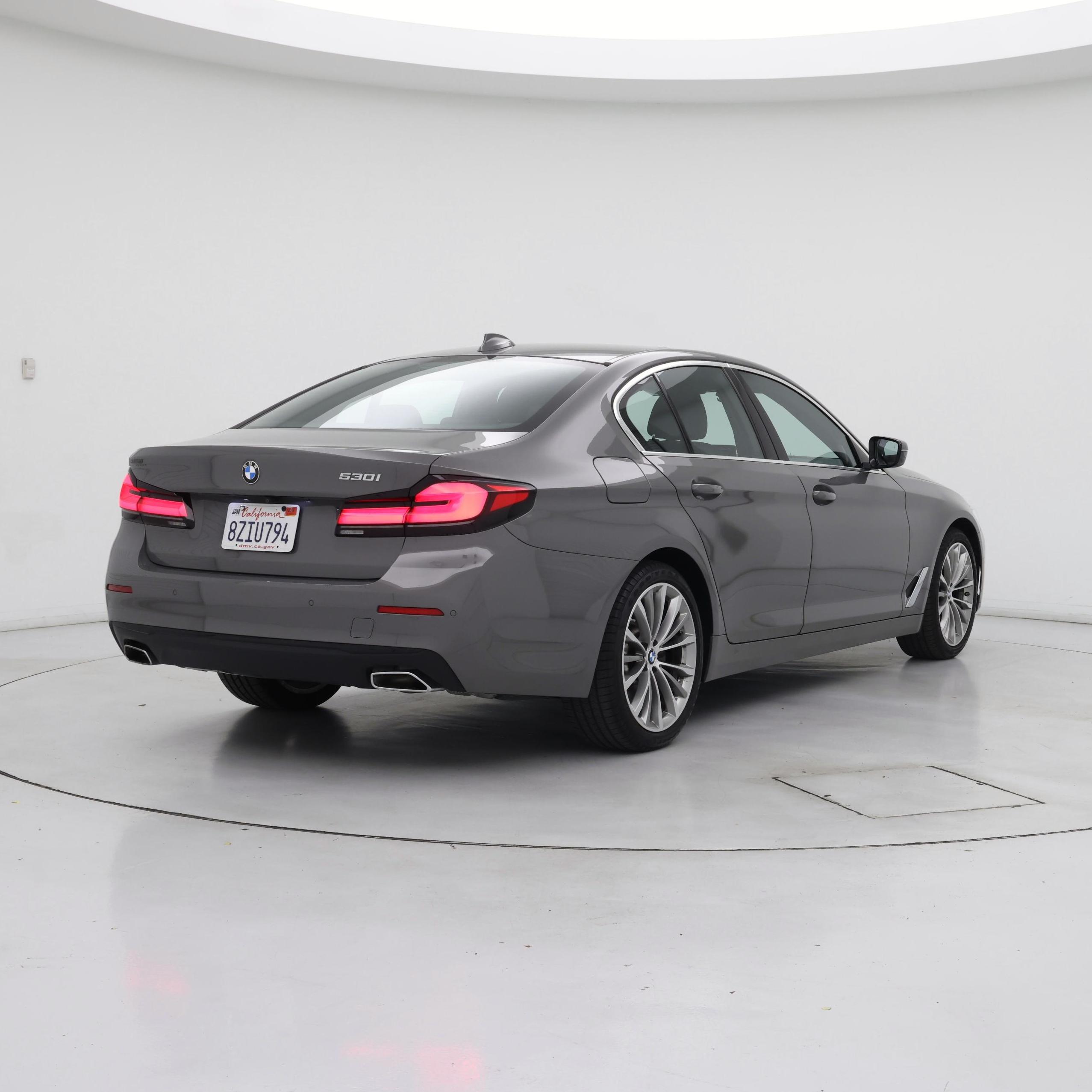 Thumbnail: 2022 BMW 5 Series - 8