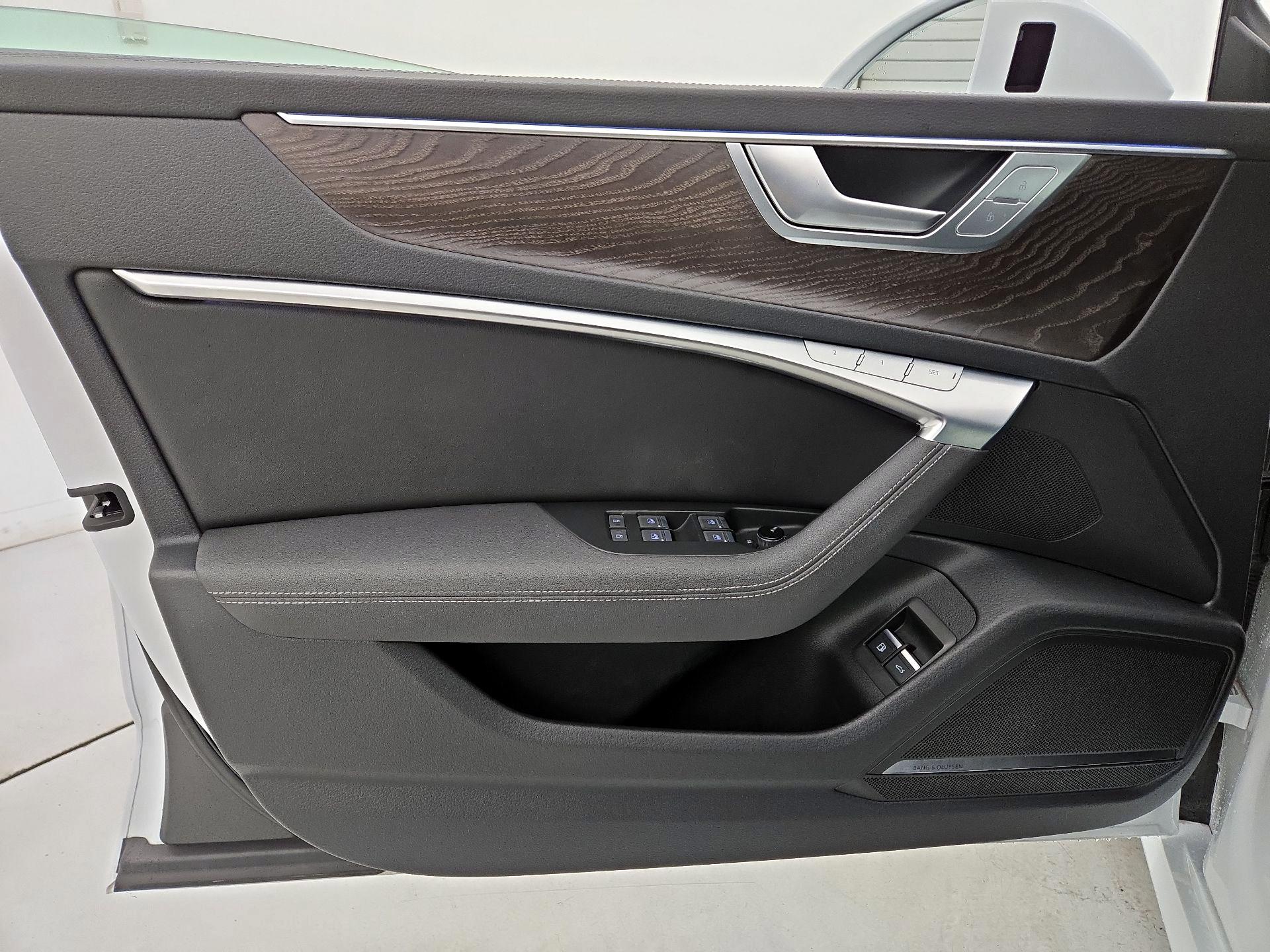 Thumbnail: 2021 Audi A7 - 12