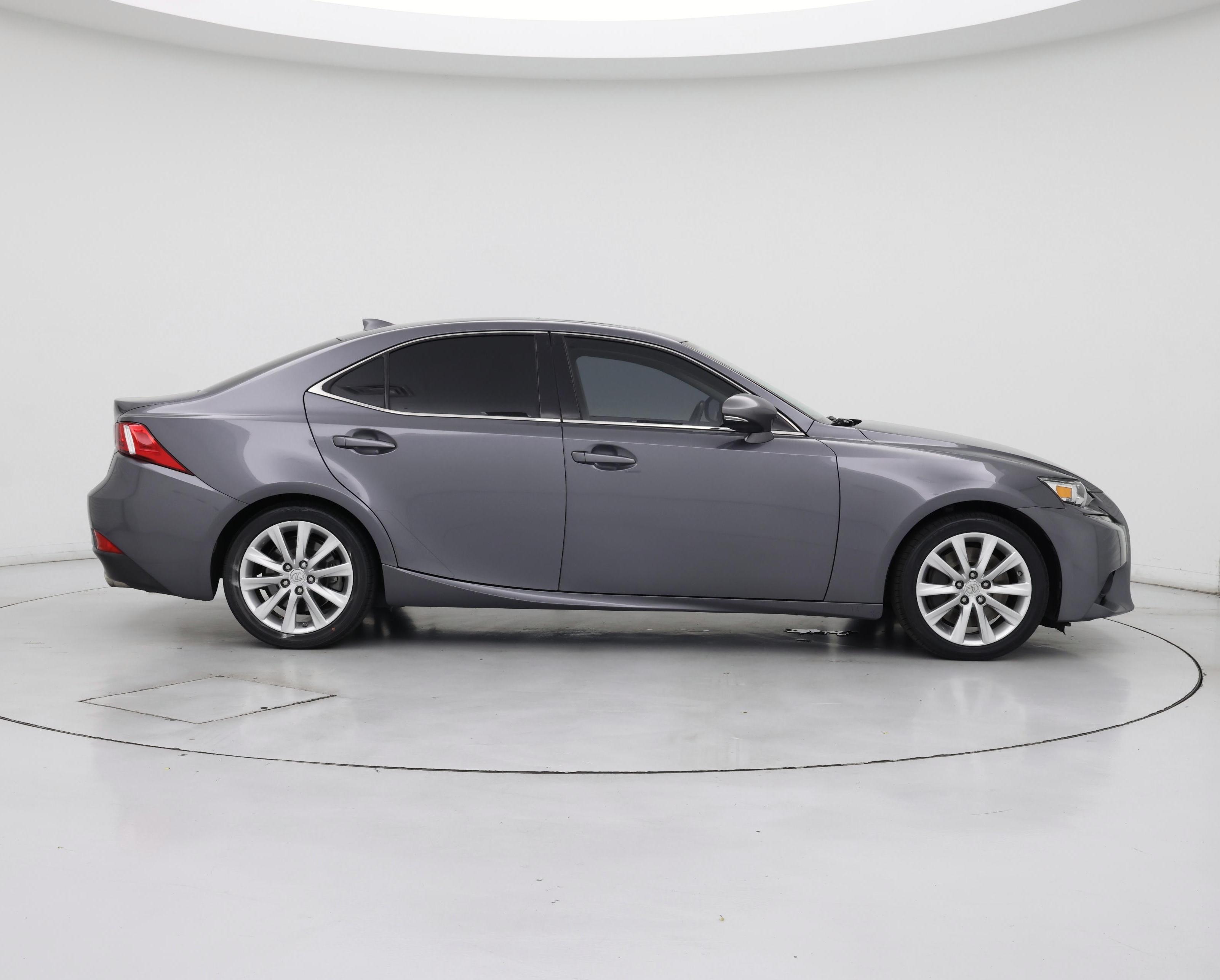 Thumbnail: 2016 Lexus IS - 7