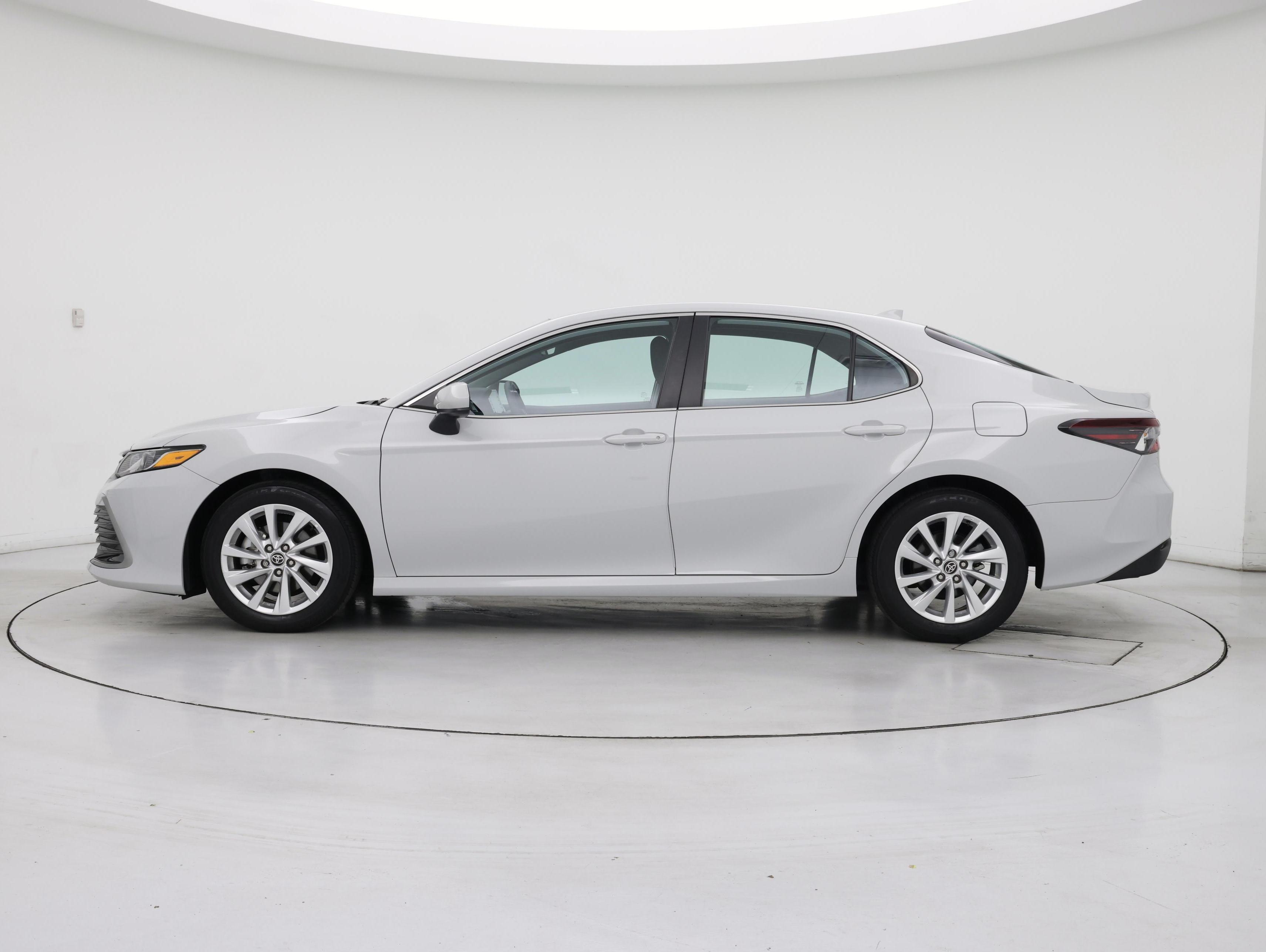 Thumbnail: 2023 Toyota Camry - 3