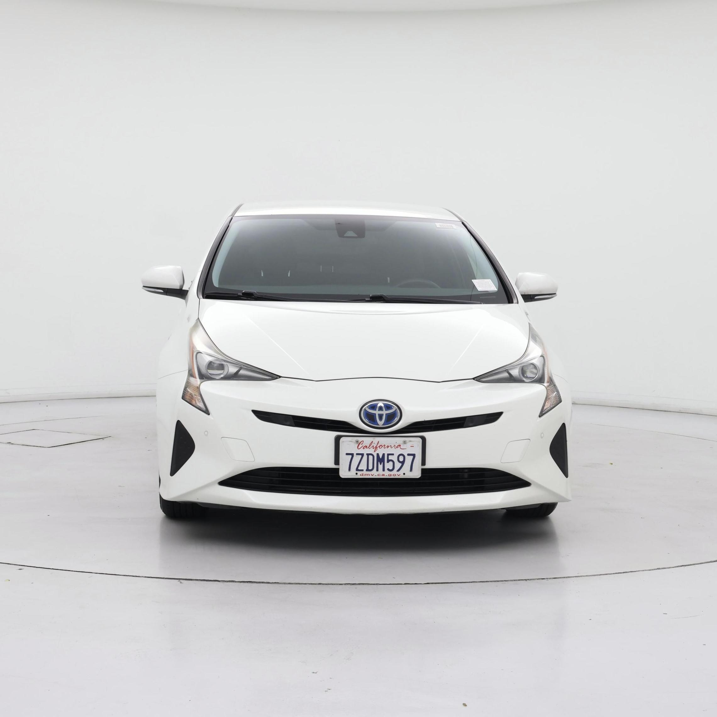 Thumbnail: 2017 Toyota Prius - 5