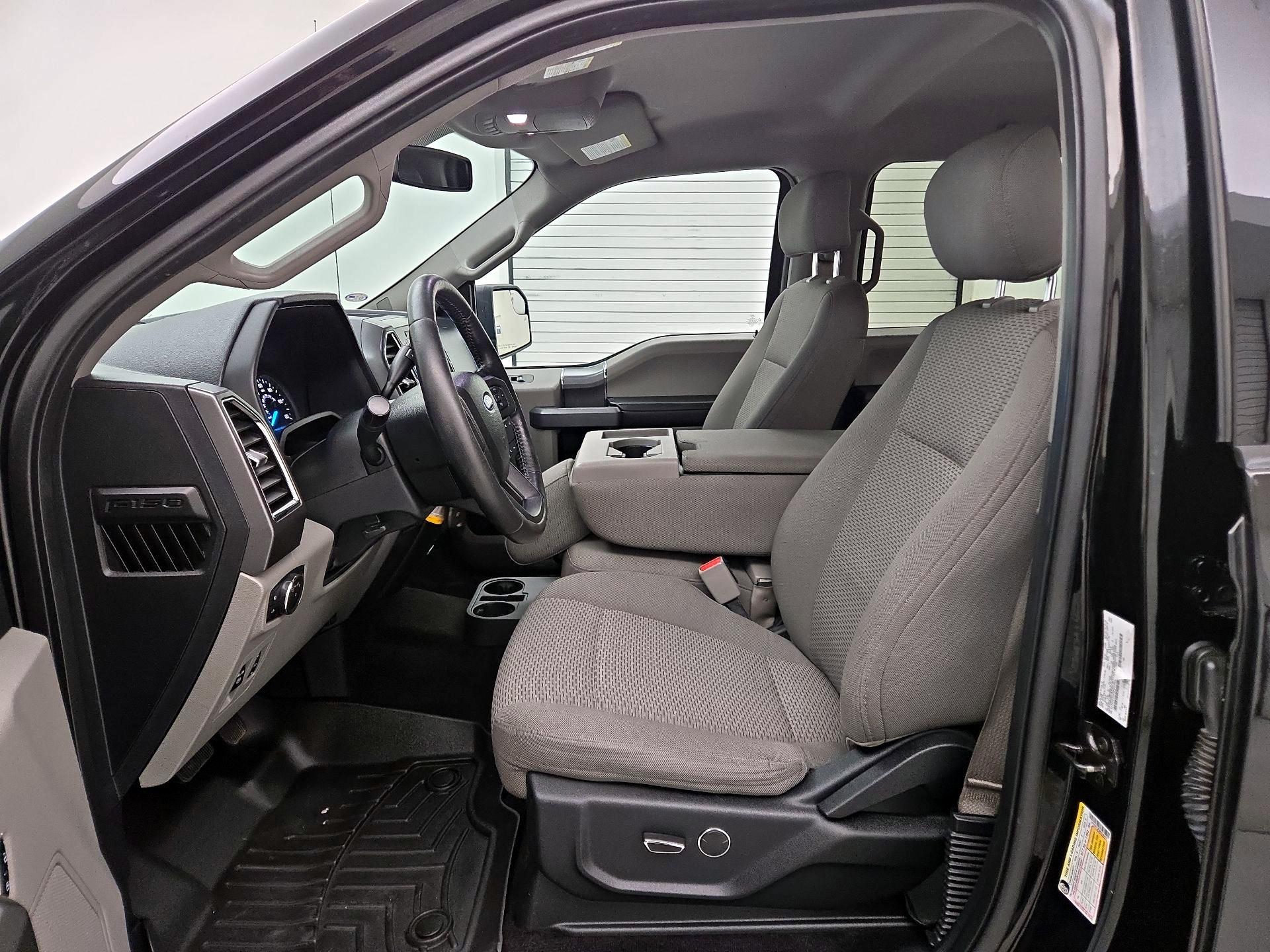 Thumbnail: 2017 Ford F-150 - 11