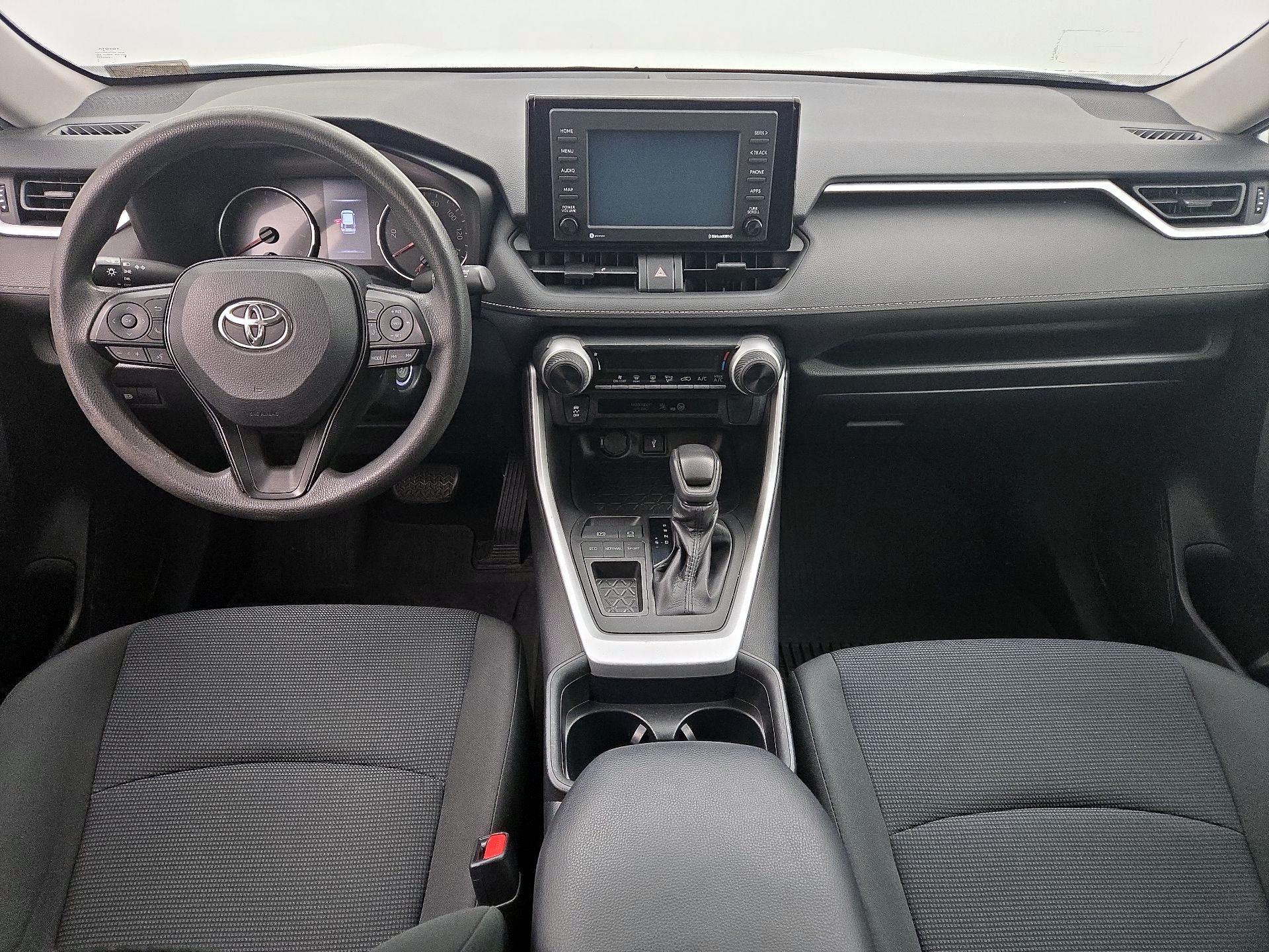 Thumbnail: 2020 Toyota RAV4 - 9