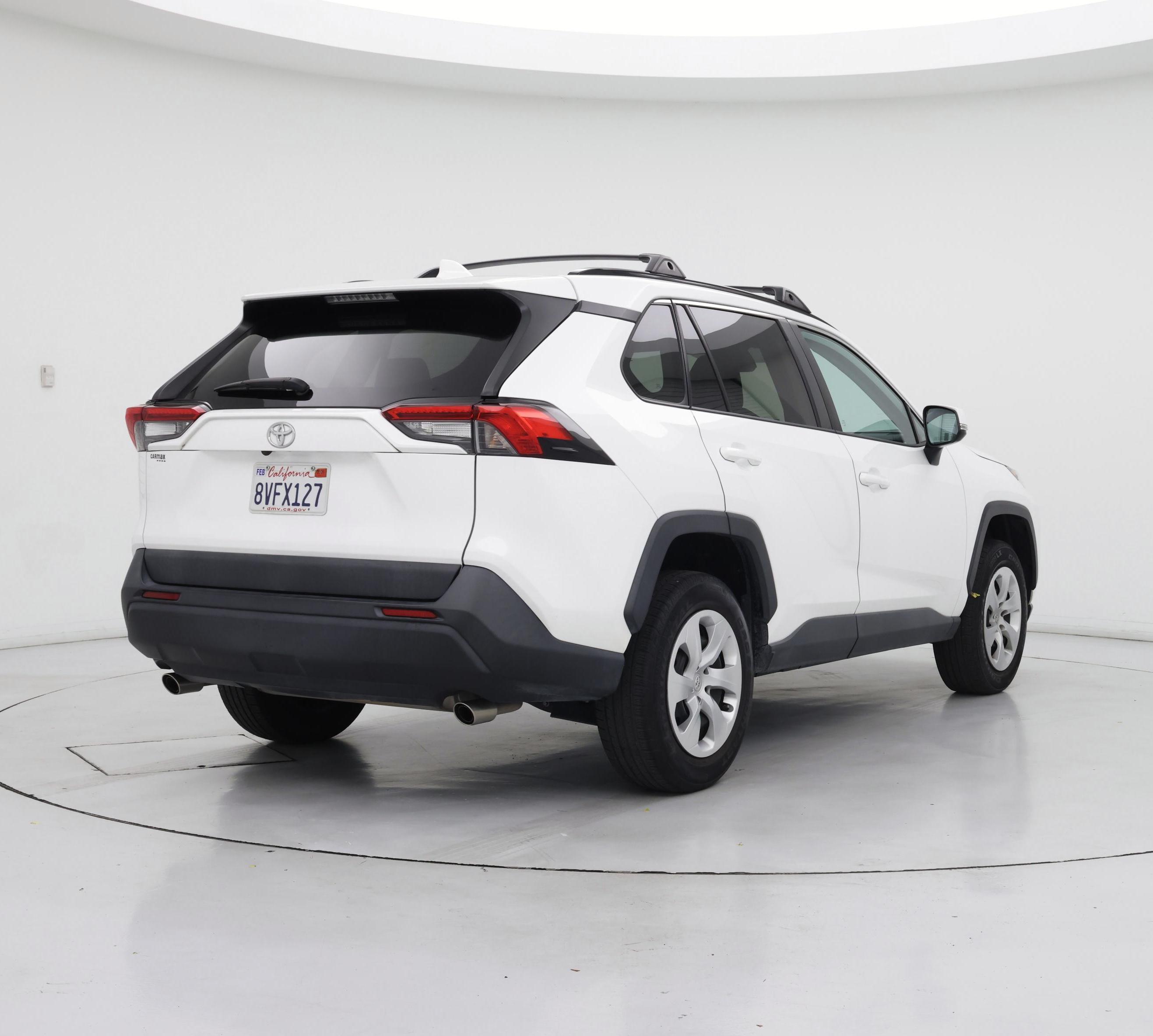 Thumbnail: 2020 Toyota RAV4 - 8