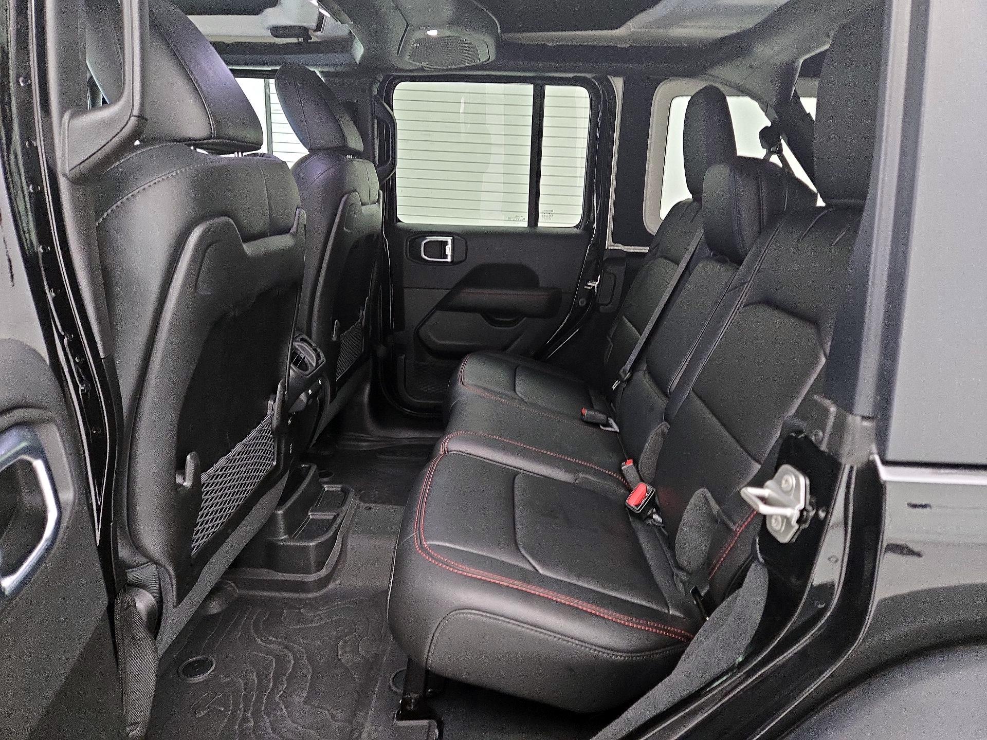 Thumbnail: 2024 Jeep Wrangler - 18