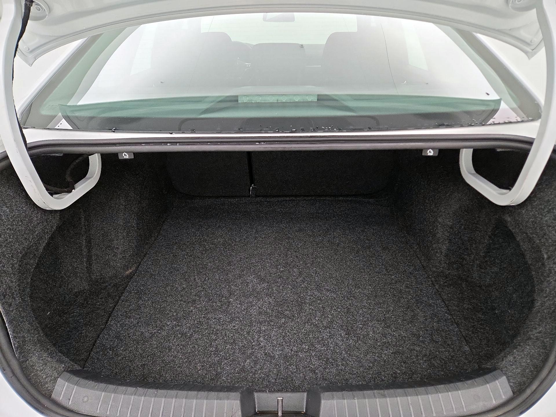 Thumbnail: 2020 Volkswagen Jetta - 20