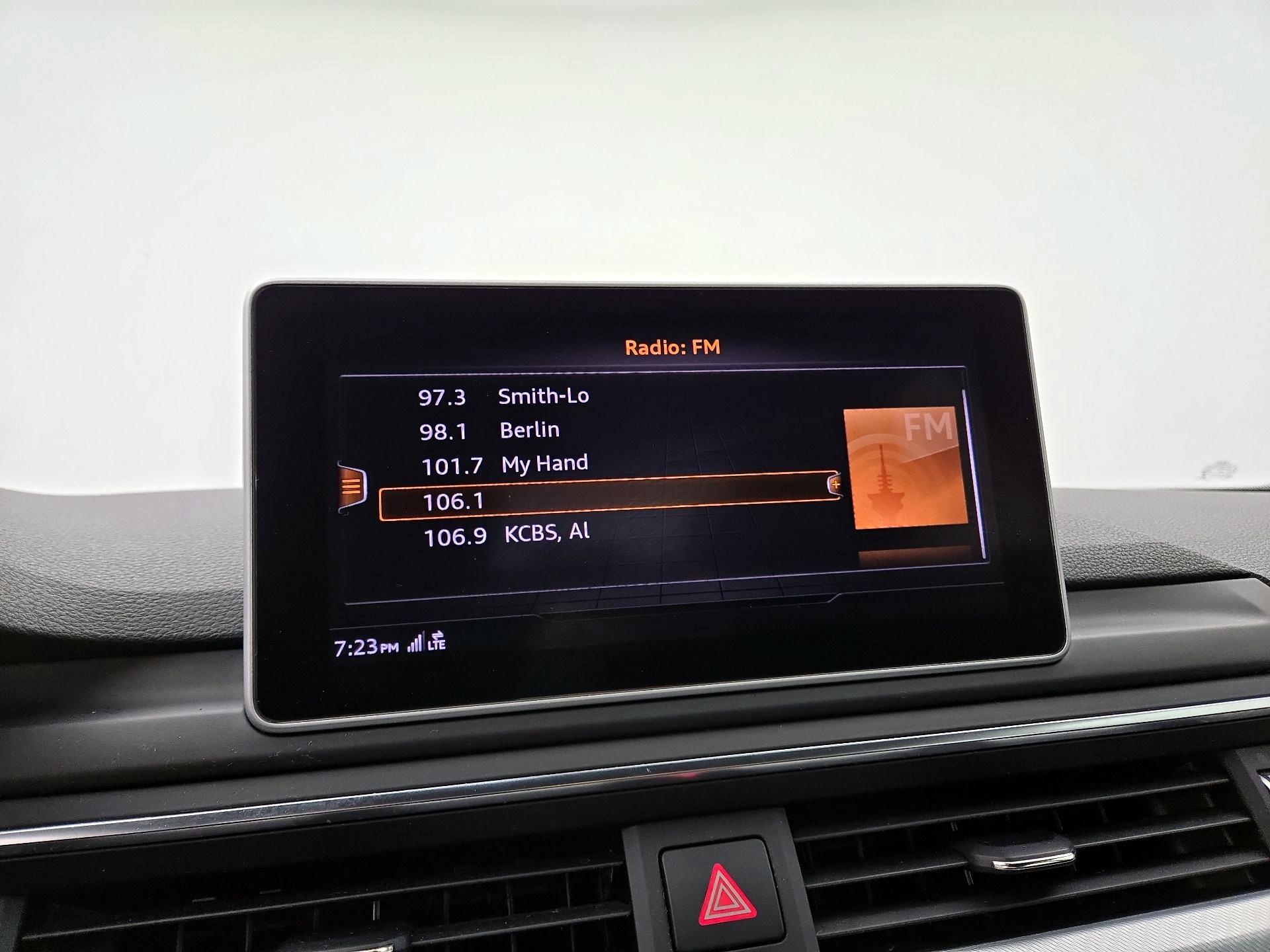 Thumbnail: 2017 Audi A4 - 16