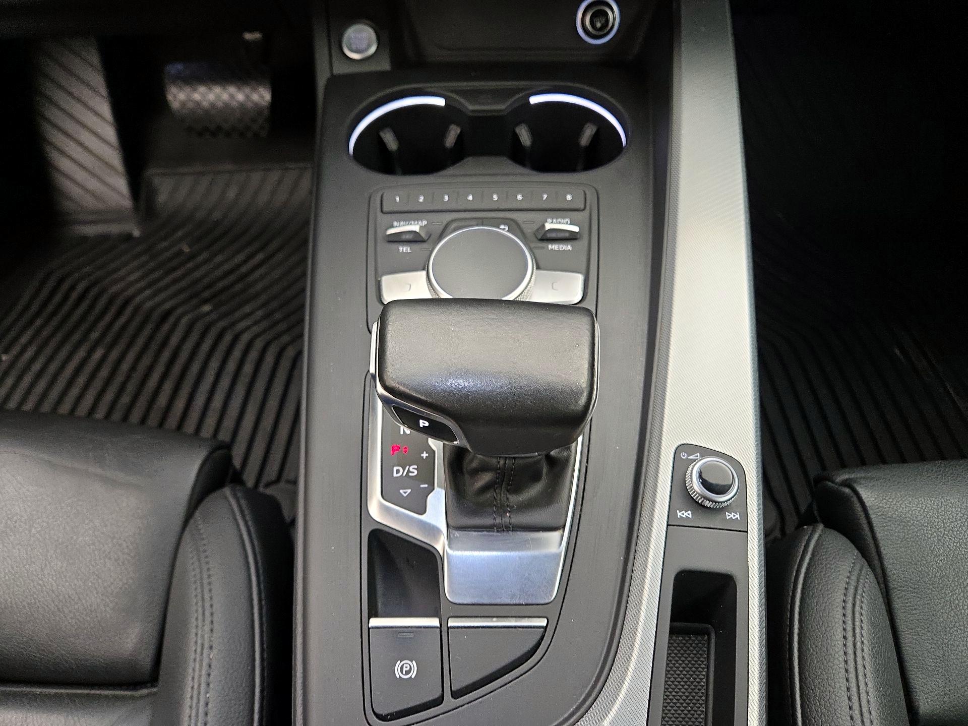 Thumbnail: 2017 Audi A4 - 18