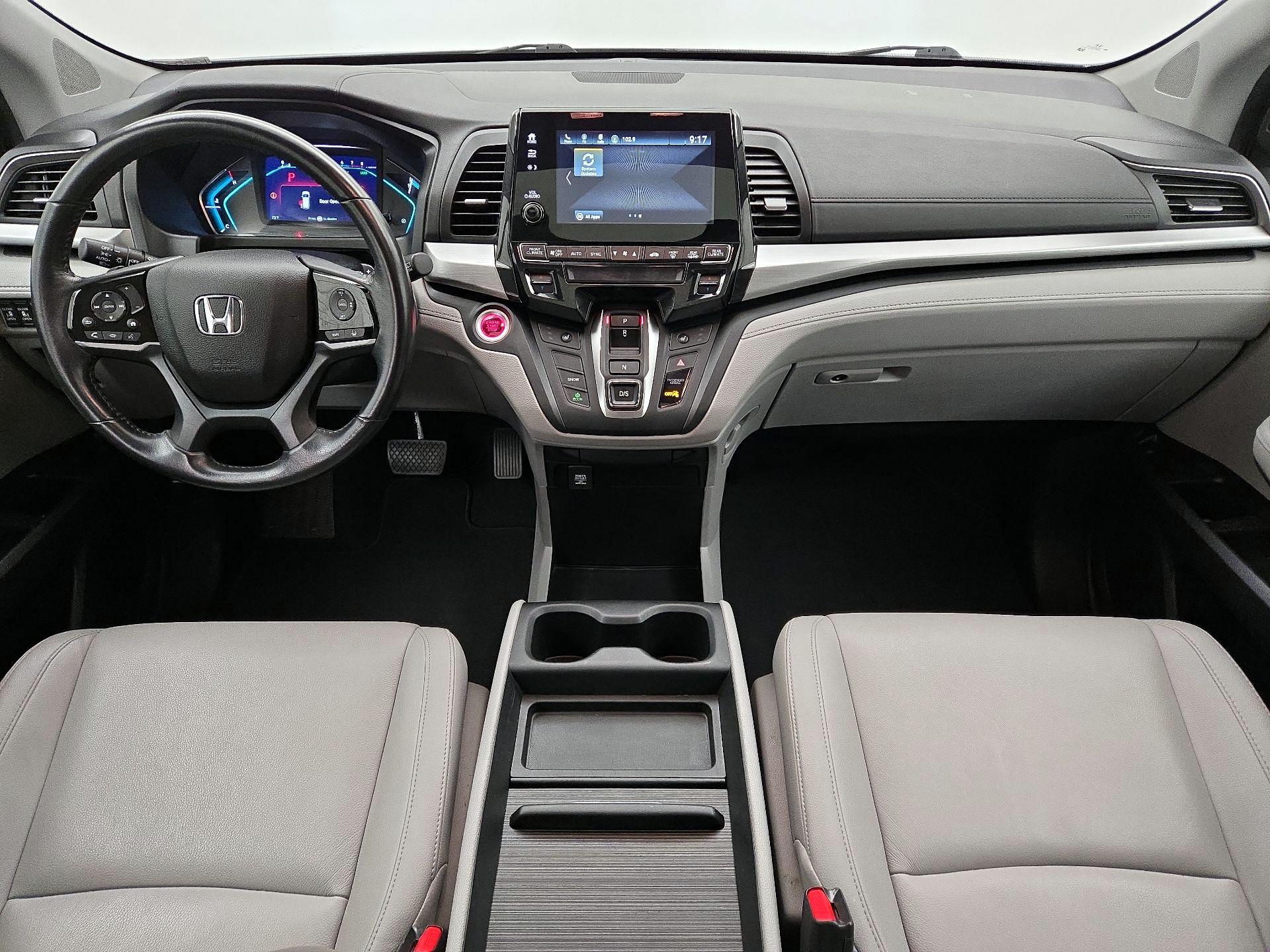 Thumbnail: 2018 Honda Odyssey - 9