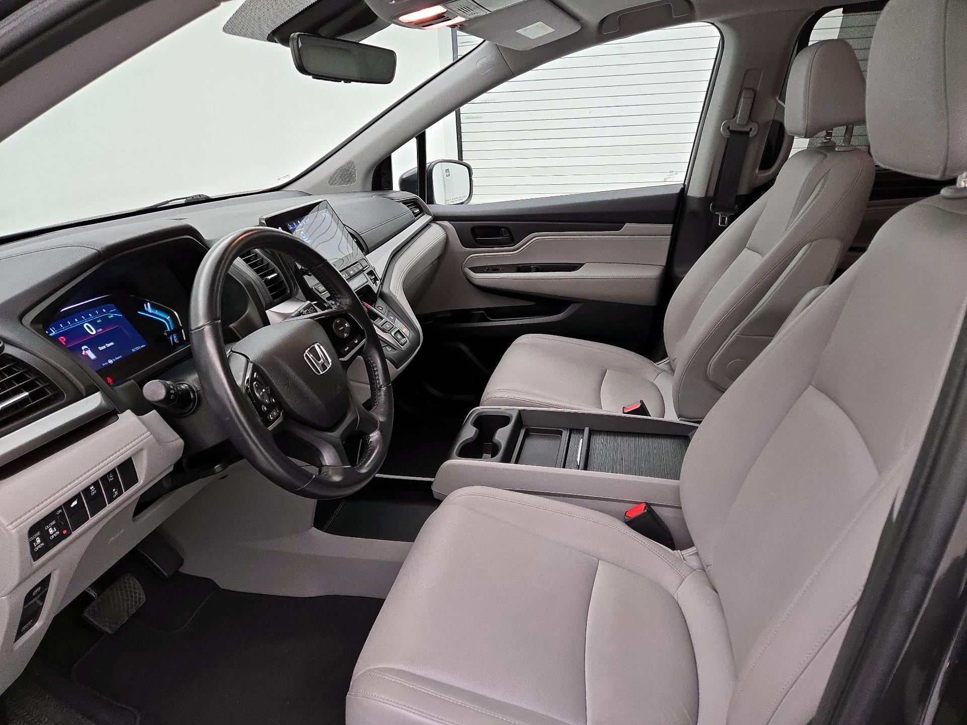 Thumbnail: 2018 Honda Odyssey - 11