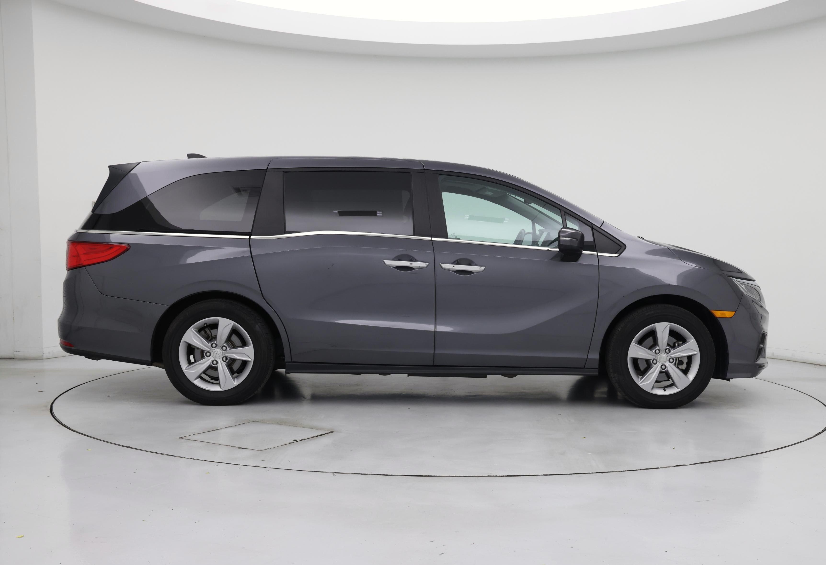 Thumbnail: 2018 Honda Odyssey - 7