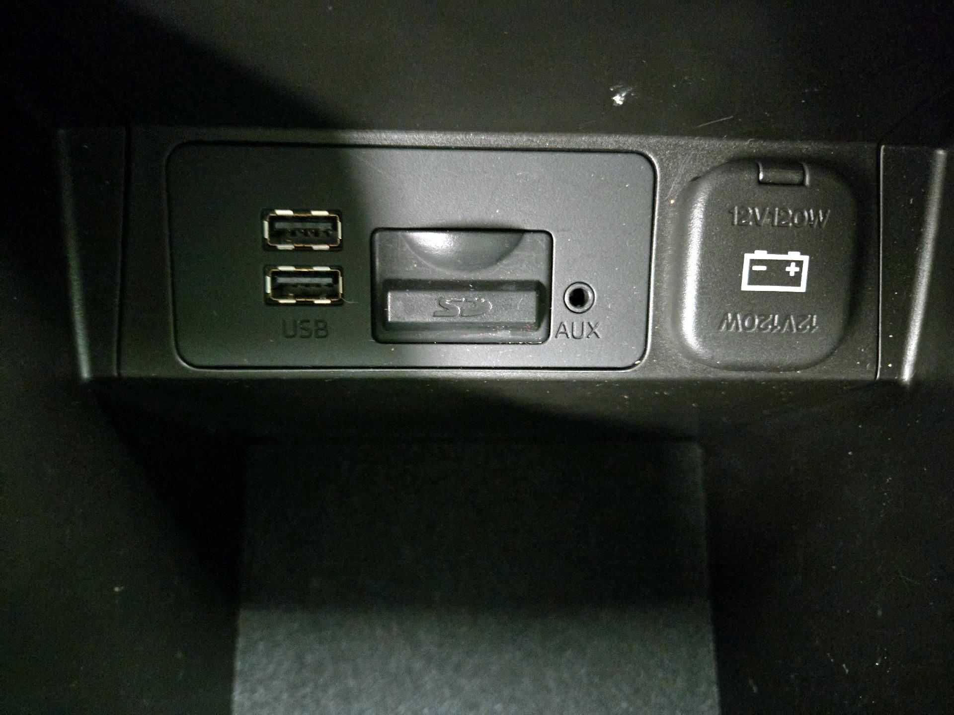 Thumbnail: 2014 Mazda Mazda3 - 19