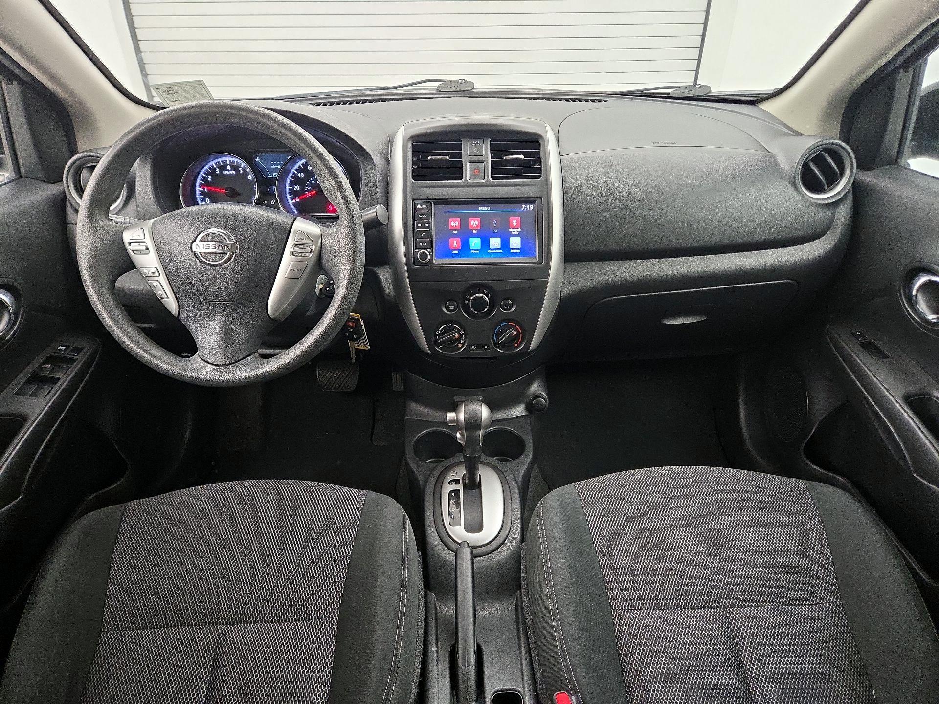 Thumbnail: 2018 Nissan Versa - 9