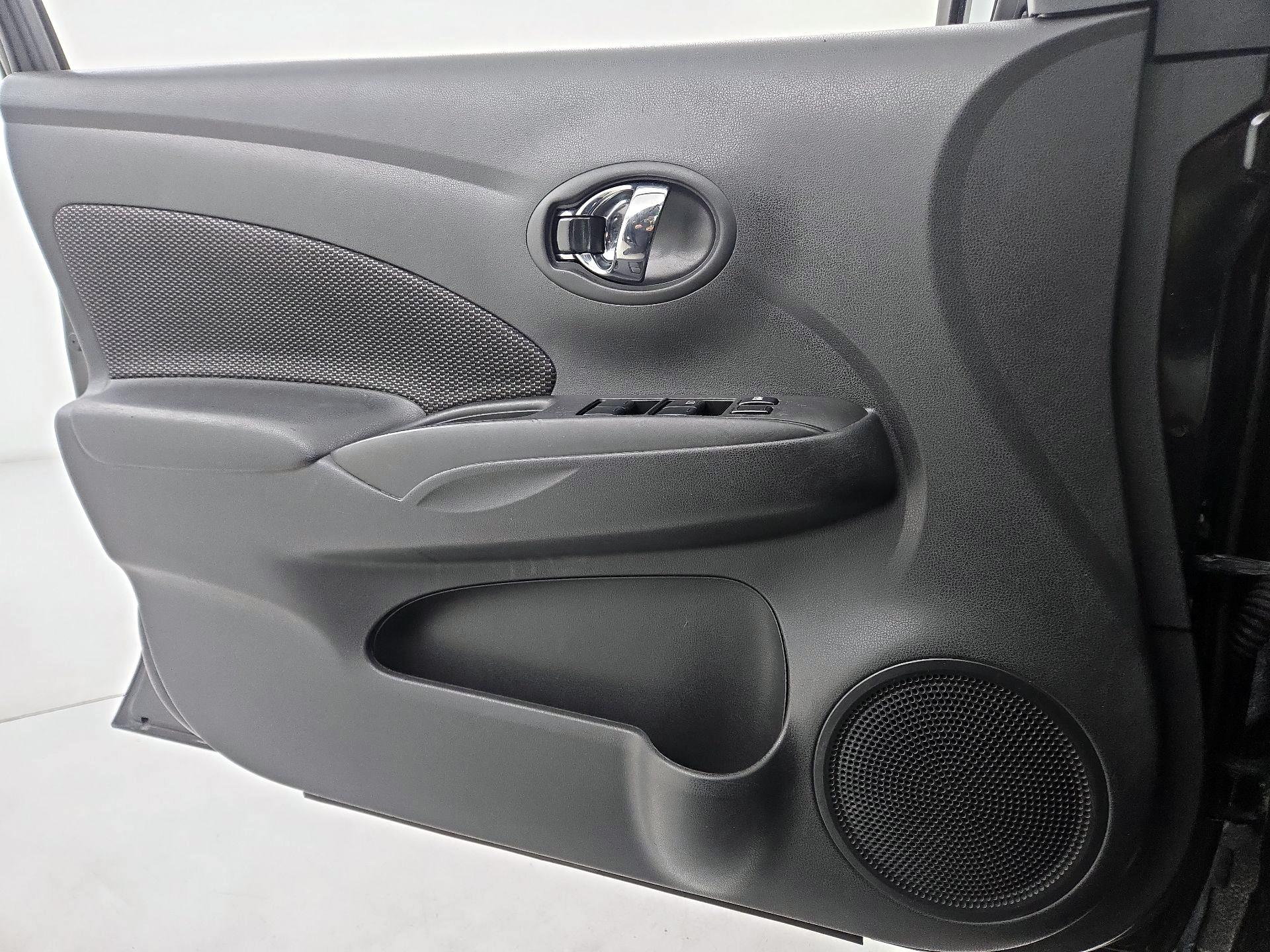 Thumbnail: 2018 Nissan Versa - 12