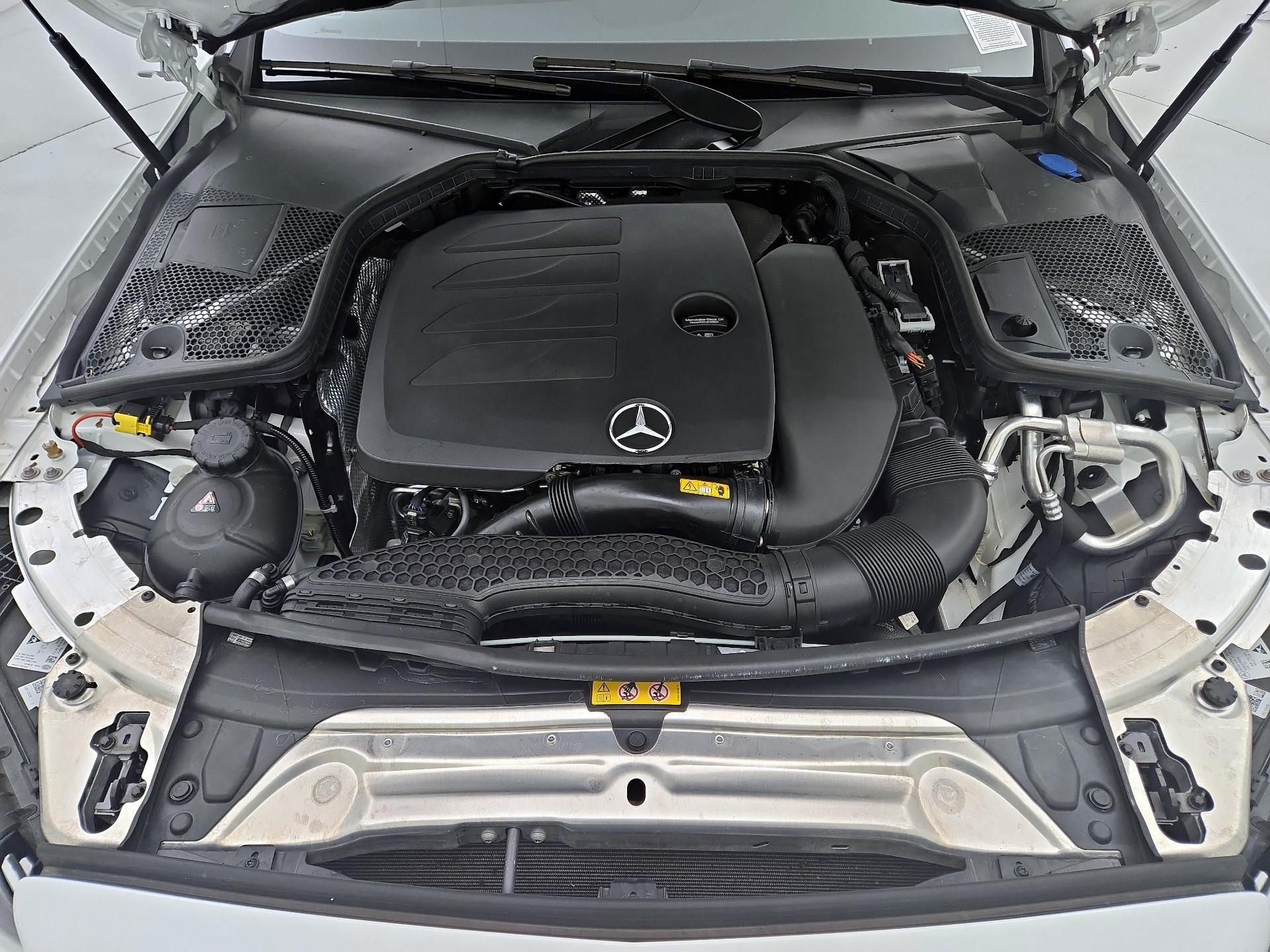 Thumbnail: 2022 Mercedes-Benz C-Class - 19