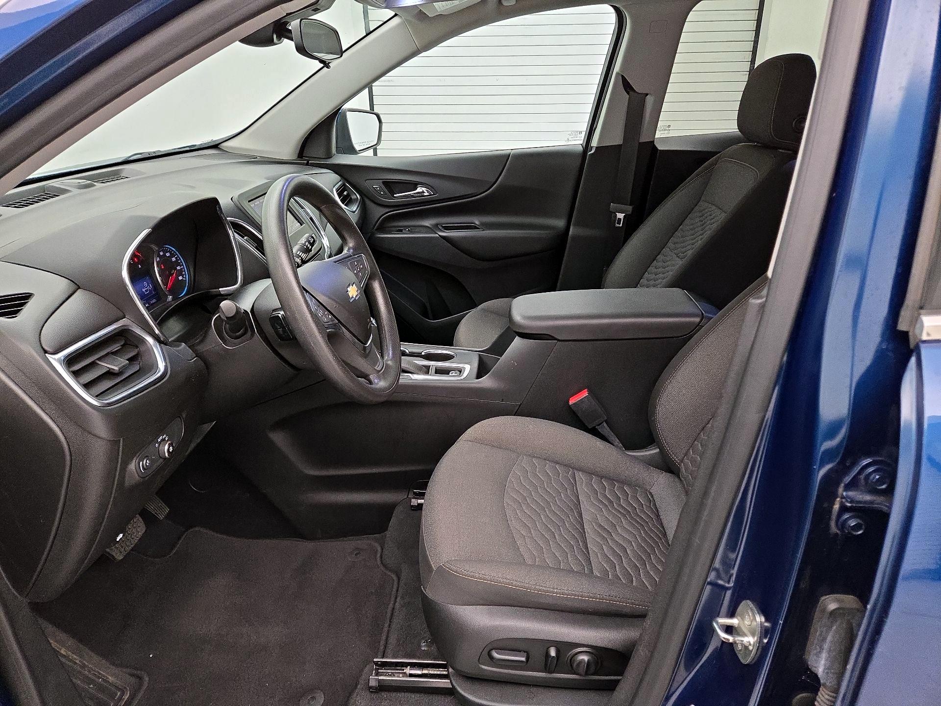 Thumbnail: 2020 Chevrolet Equinox - 11