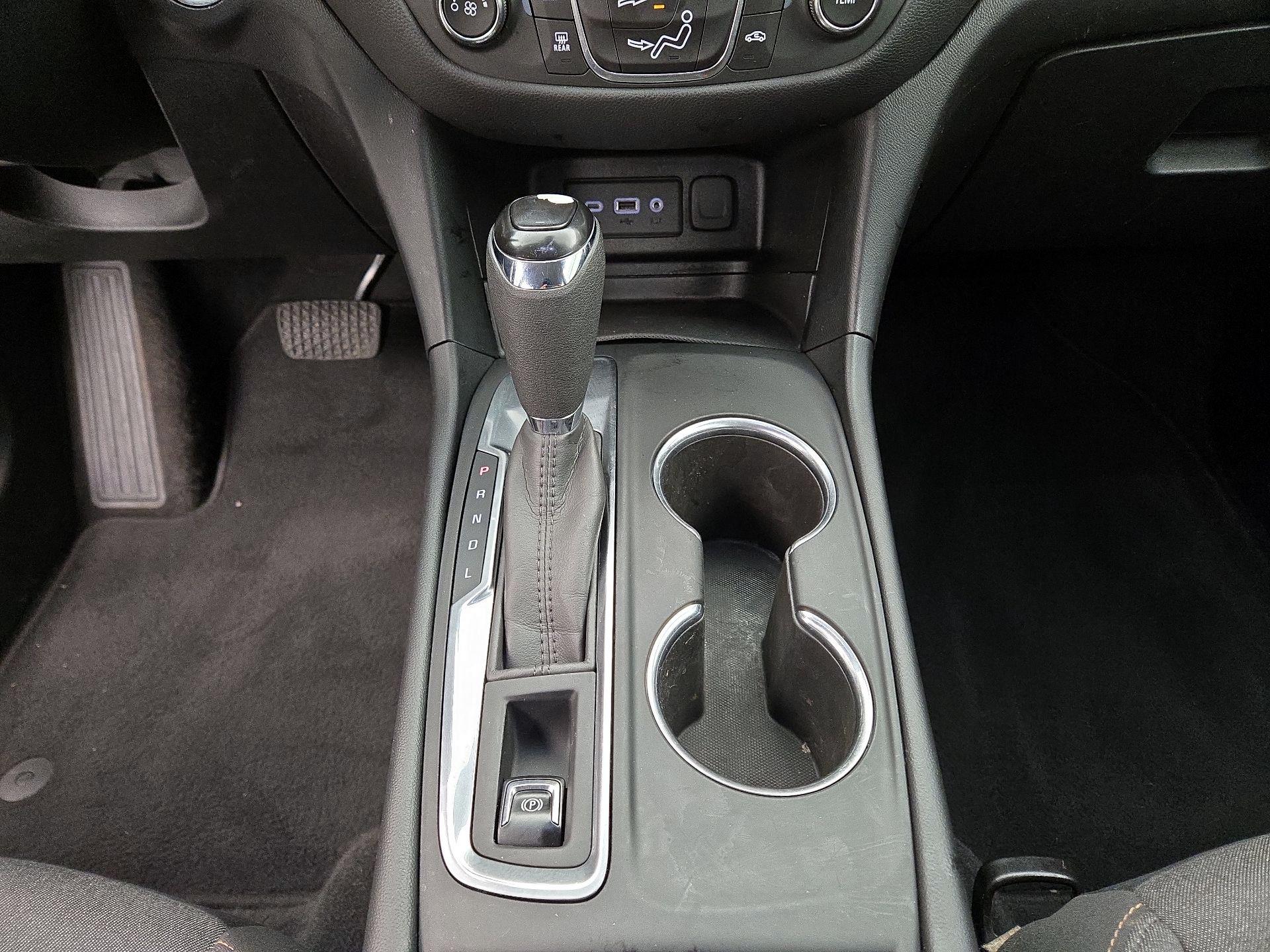 Thumbnail: 2020 Chevrolet Equinox - 17