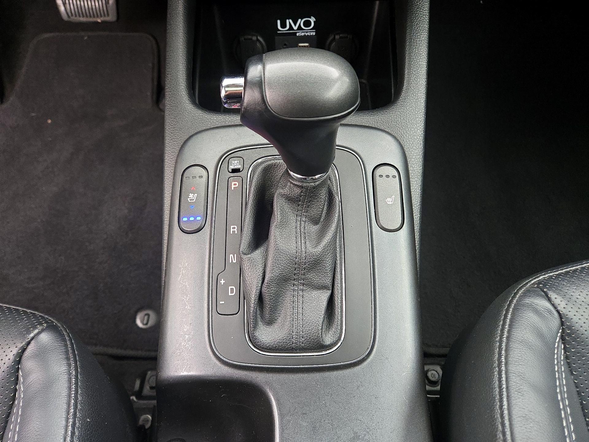 Thumbnail: 2016 Kia Forte - 17