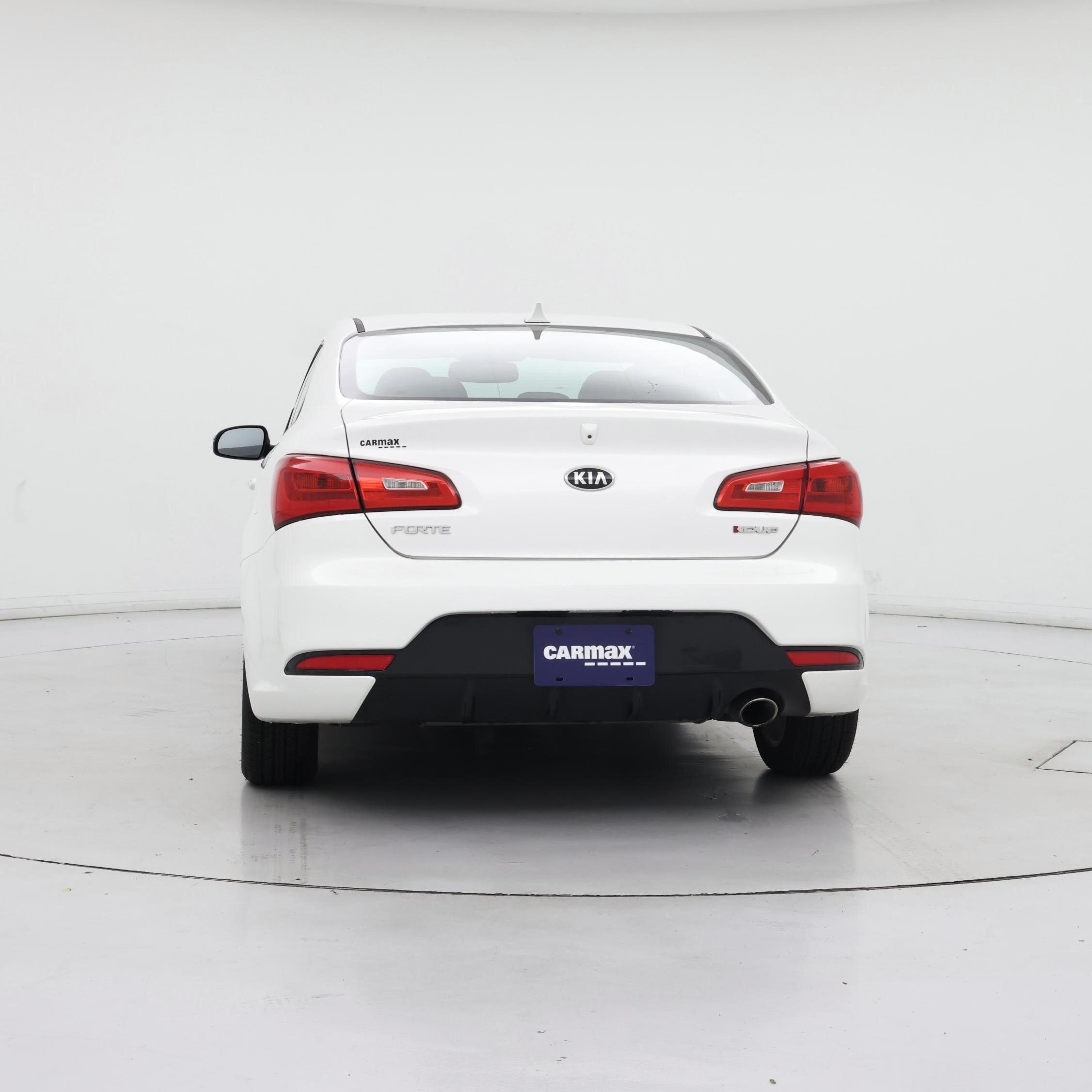 Thumbnail: 2016 Kia Forte - 6