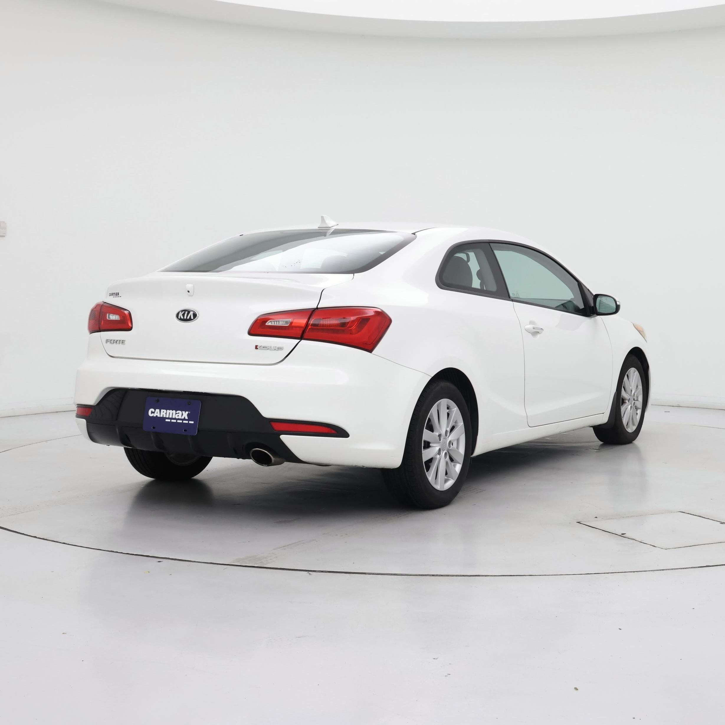 Thumbnail: 2016 Kia Forte - 8