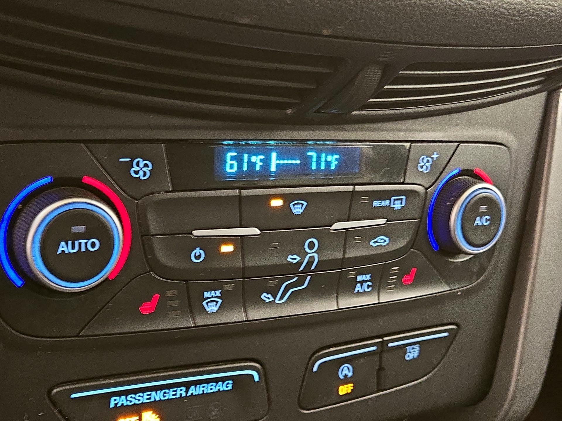 Thumbnail: 2018 Ford Escape - 16