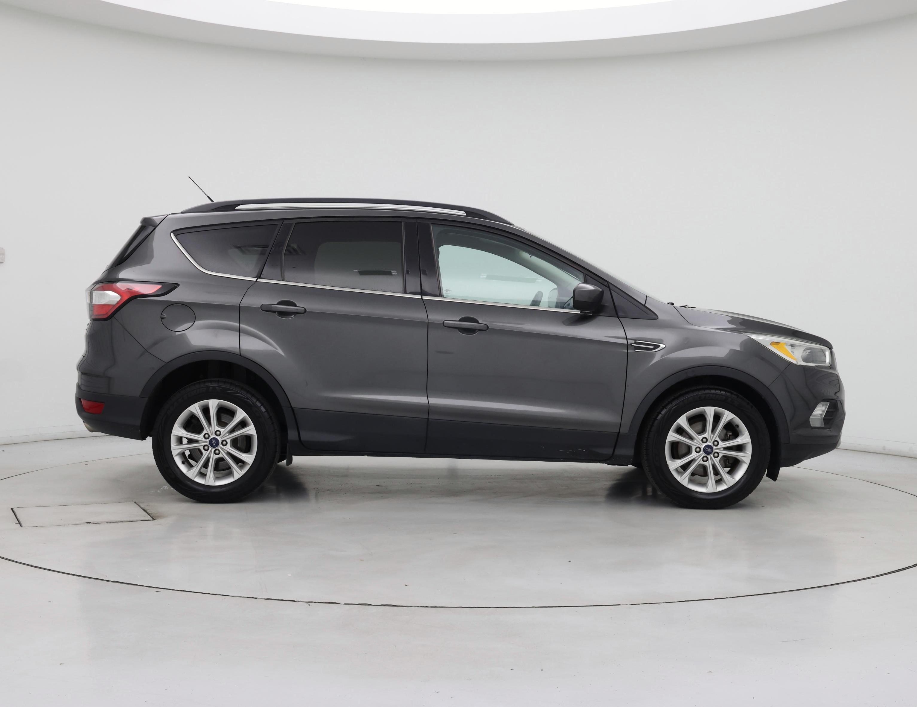 Thumbnail: 2018 Ford Escape - 7