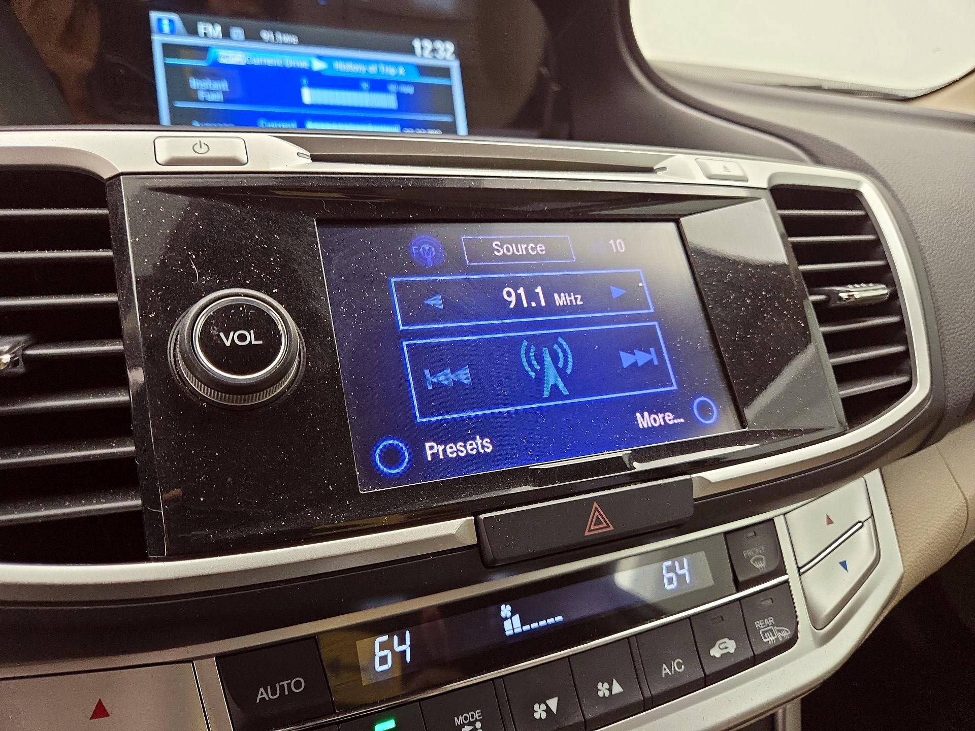 Thumbnail: 2014 Honda Accord - 15