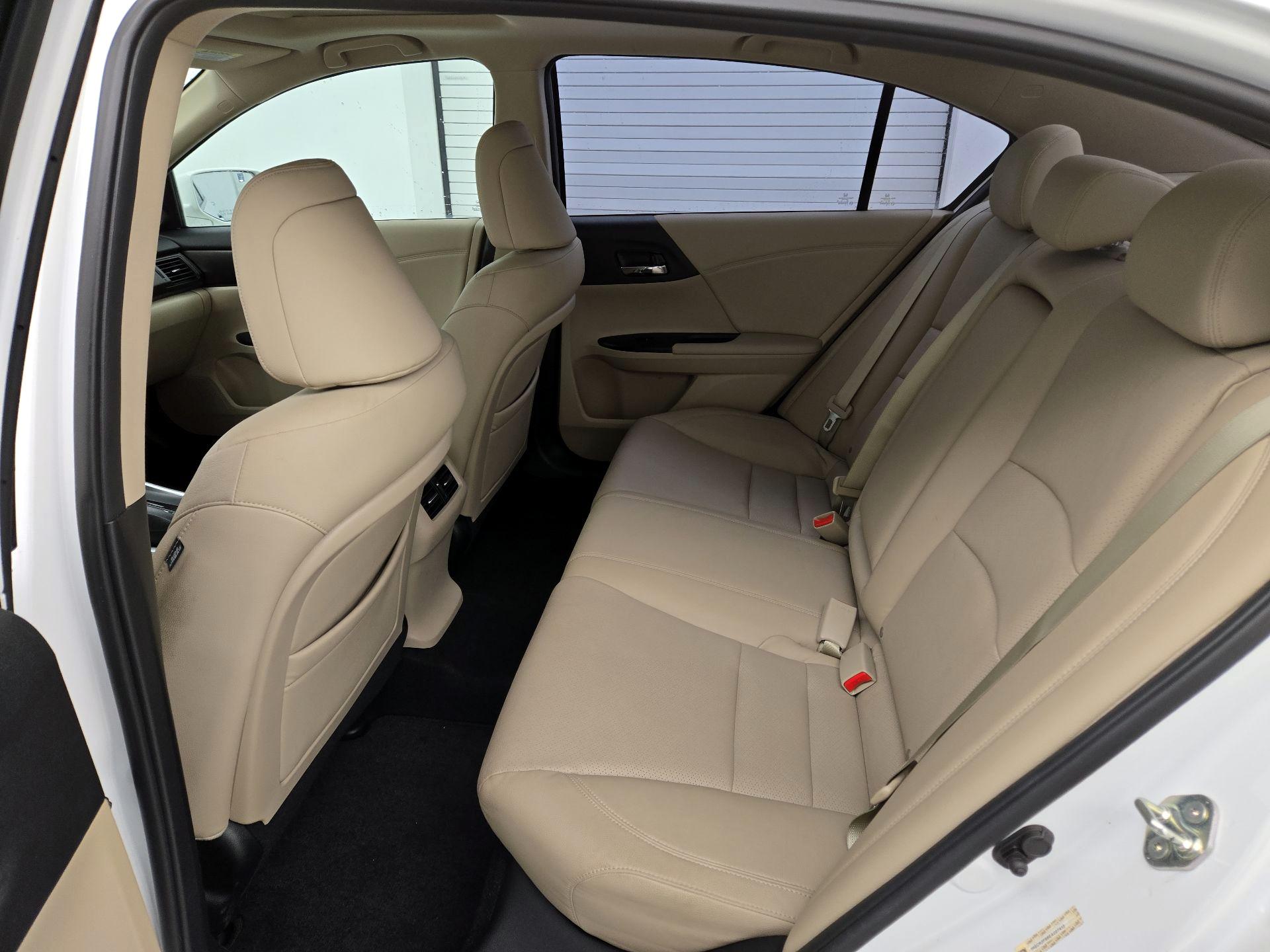 Thumbnail: 2014 Honda Accord - 18