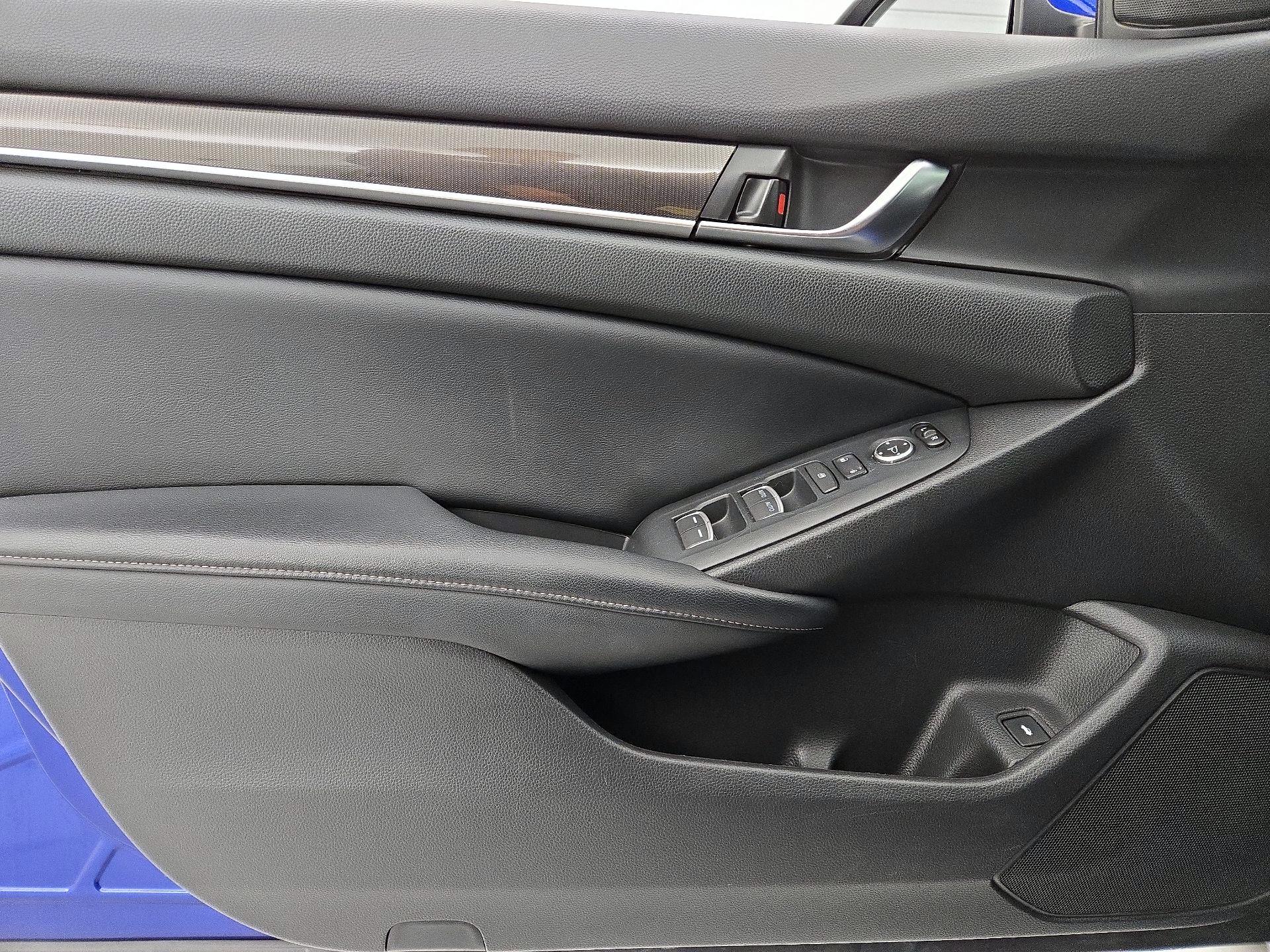 Thumbnail: 2018 Honda Accord - 12